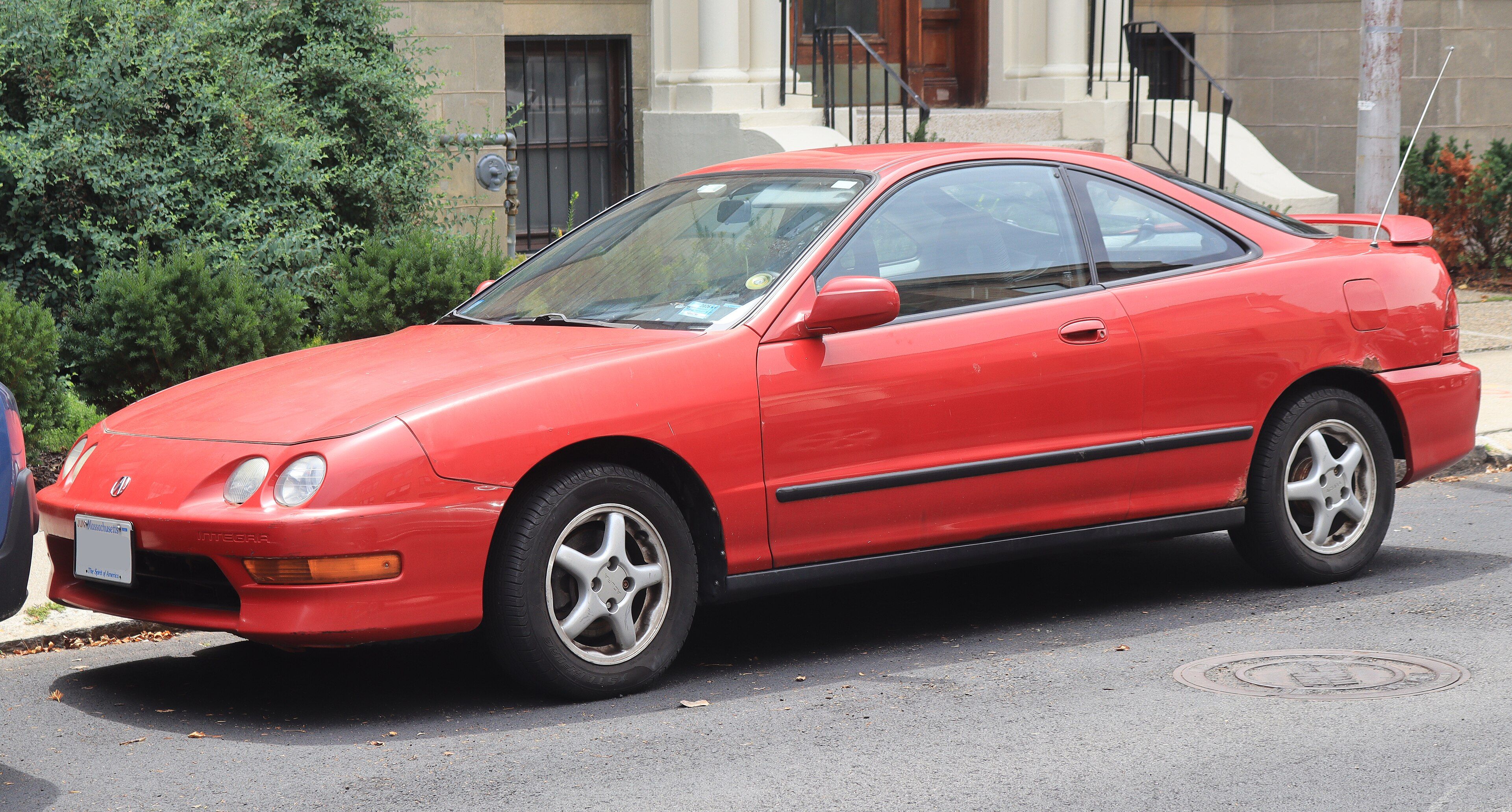 1999 Acura Integra (third generation), front three-quarter view