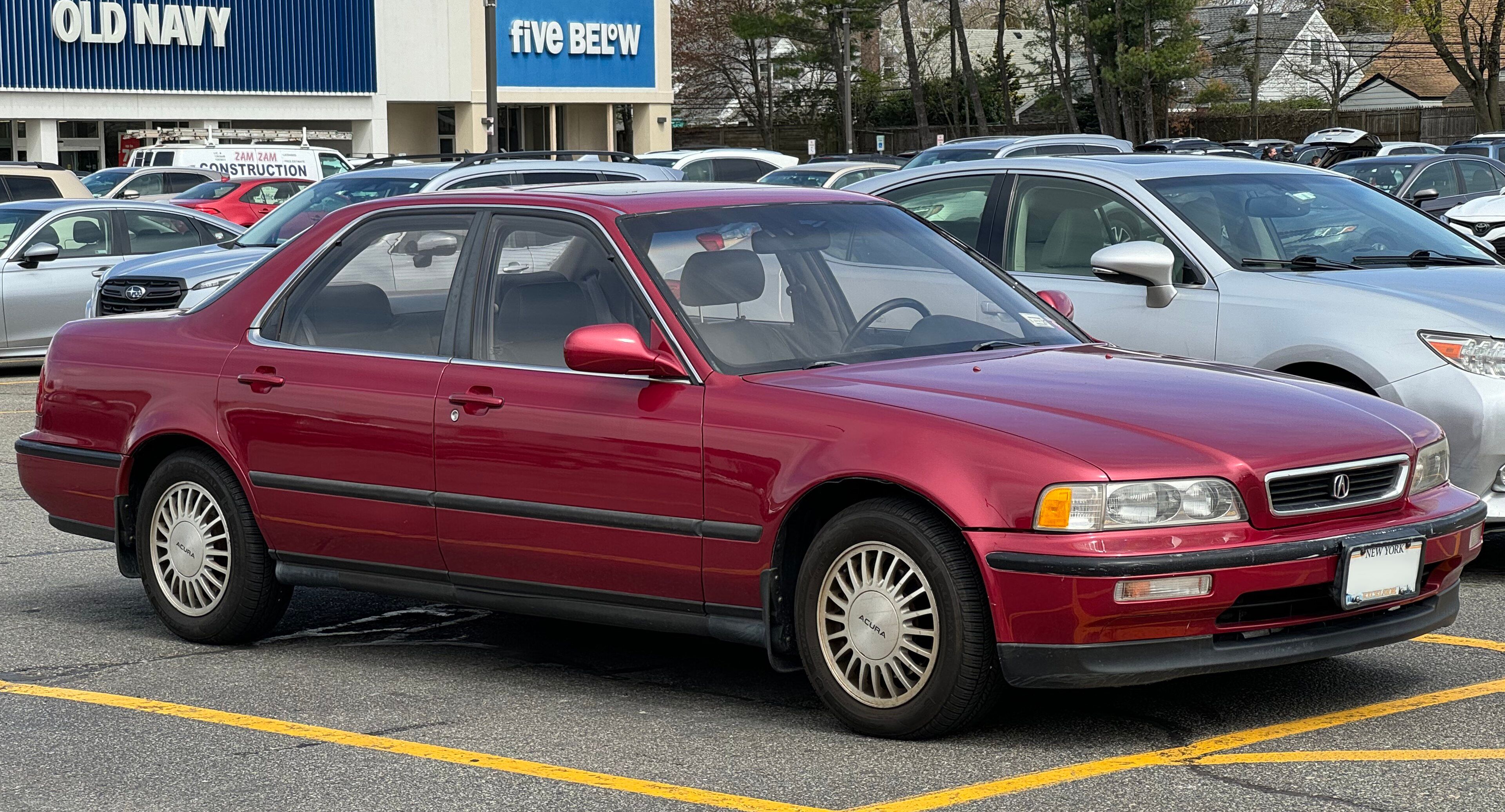 1992 Acura Legend (second generation), front three-quarter view
