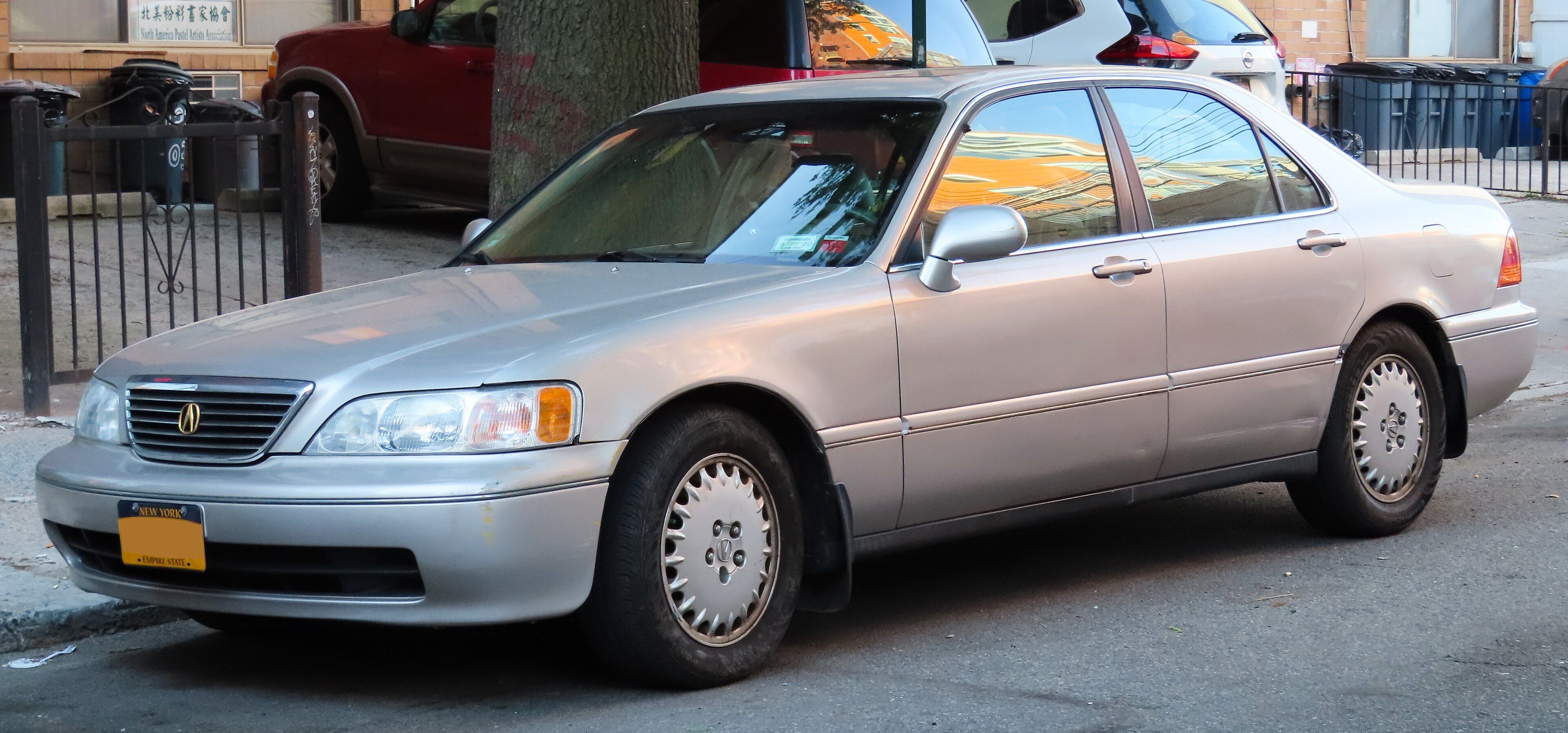 1997 Acura RL, front three-quarter view