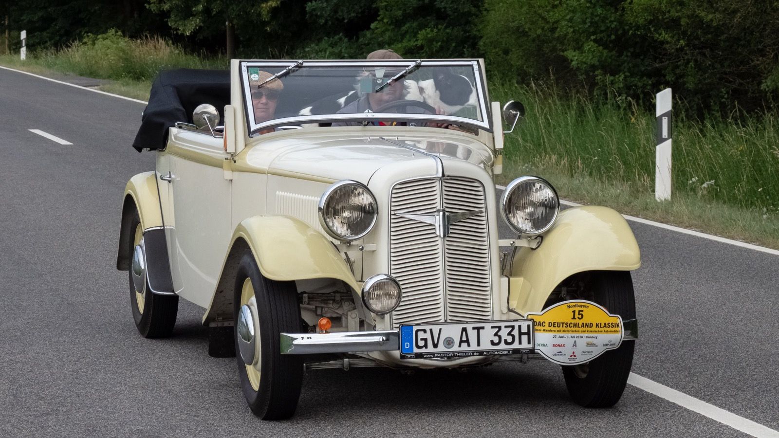 Adler Trumpf 1.5 Litre AV cabriolet in cream, front three-quarter view