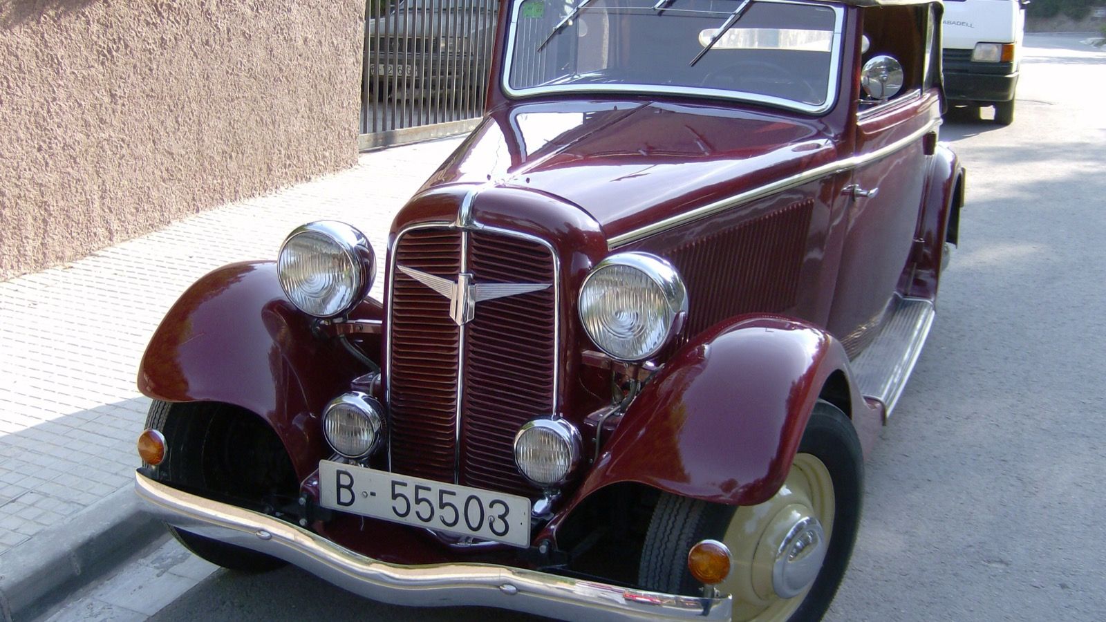 1934 Adler Trumpf 1.7 Litre with Karmann coachwork, maroon, front three-quarter view
