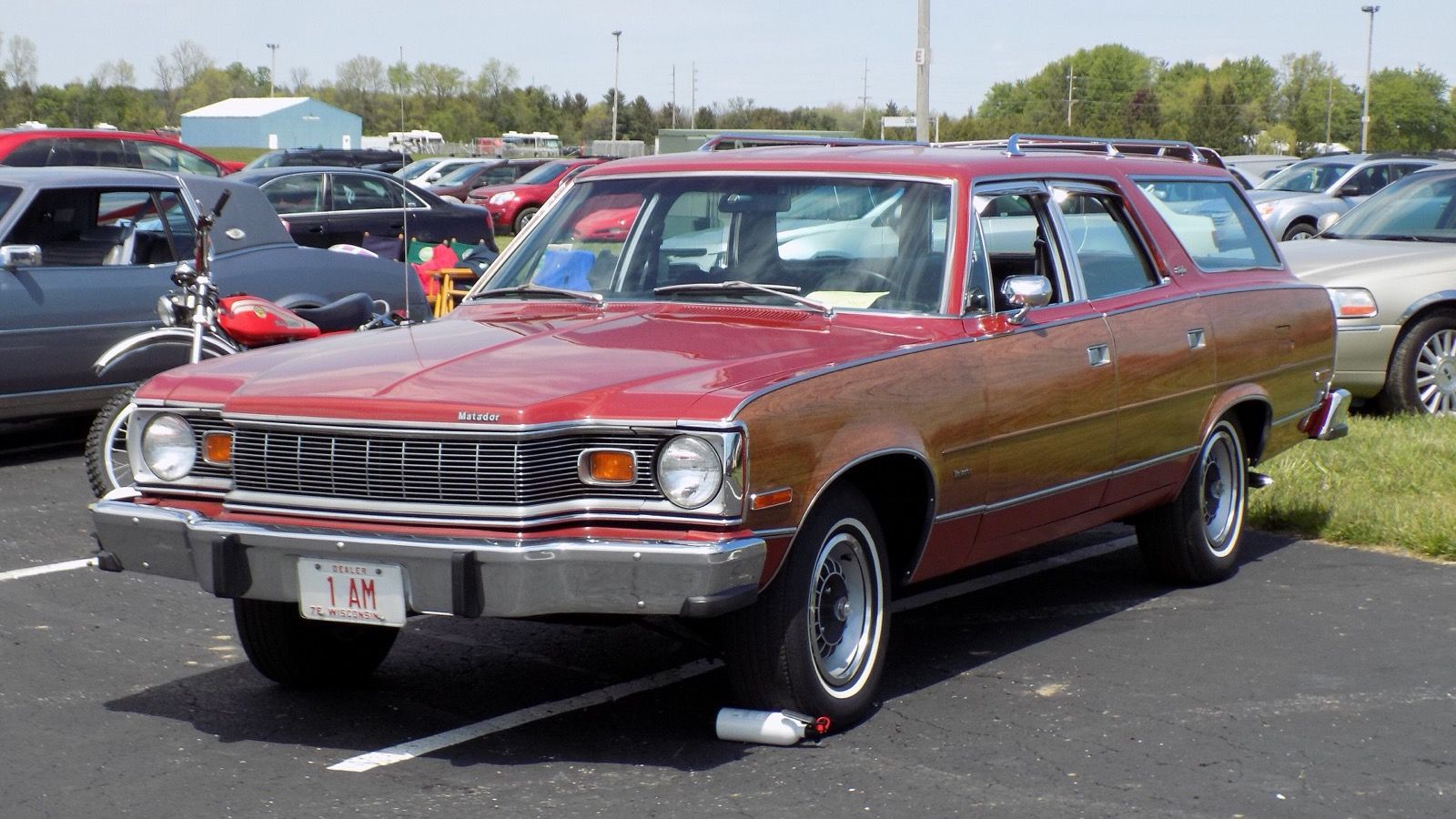 1976 AMC Matador Brougham, front three-quarter view