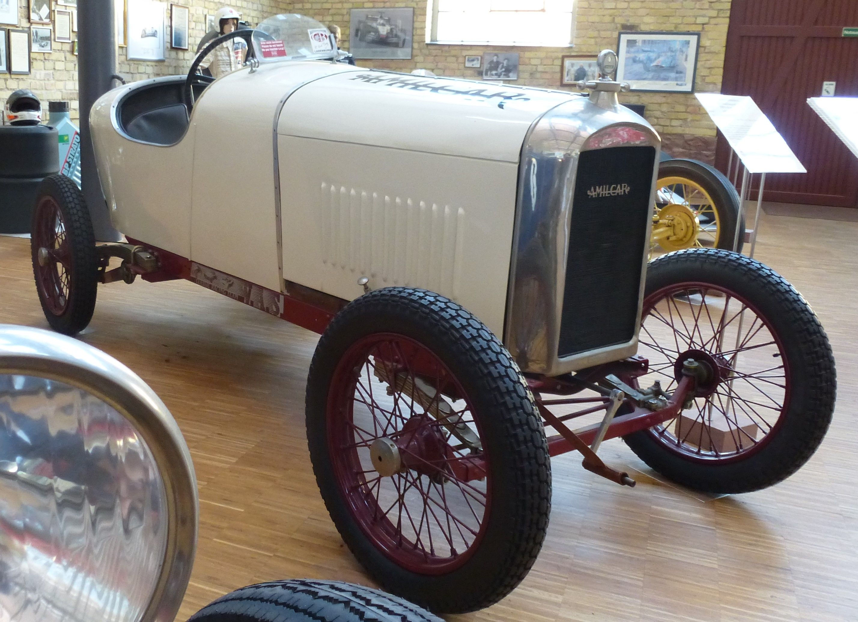 1921 Amilcar Type CC roadster in cream, front three-quarter view