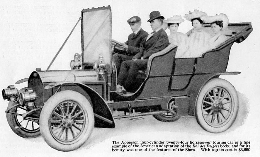 1905 Apperson four-cylinder touring car, side profile with occupants