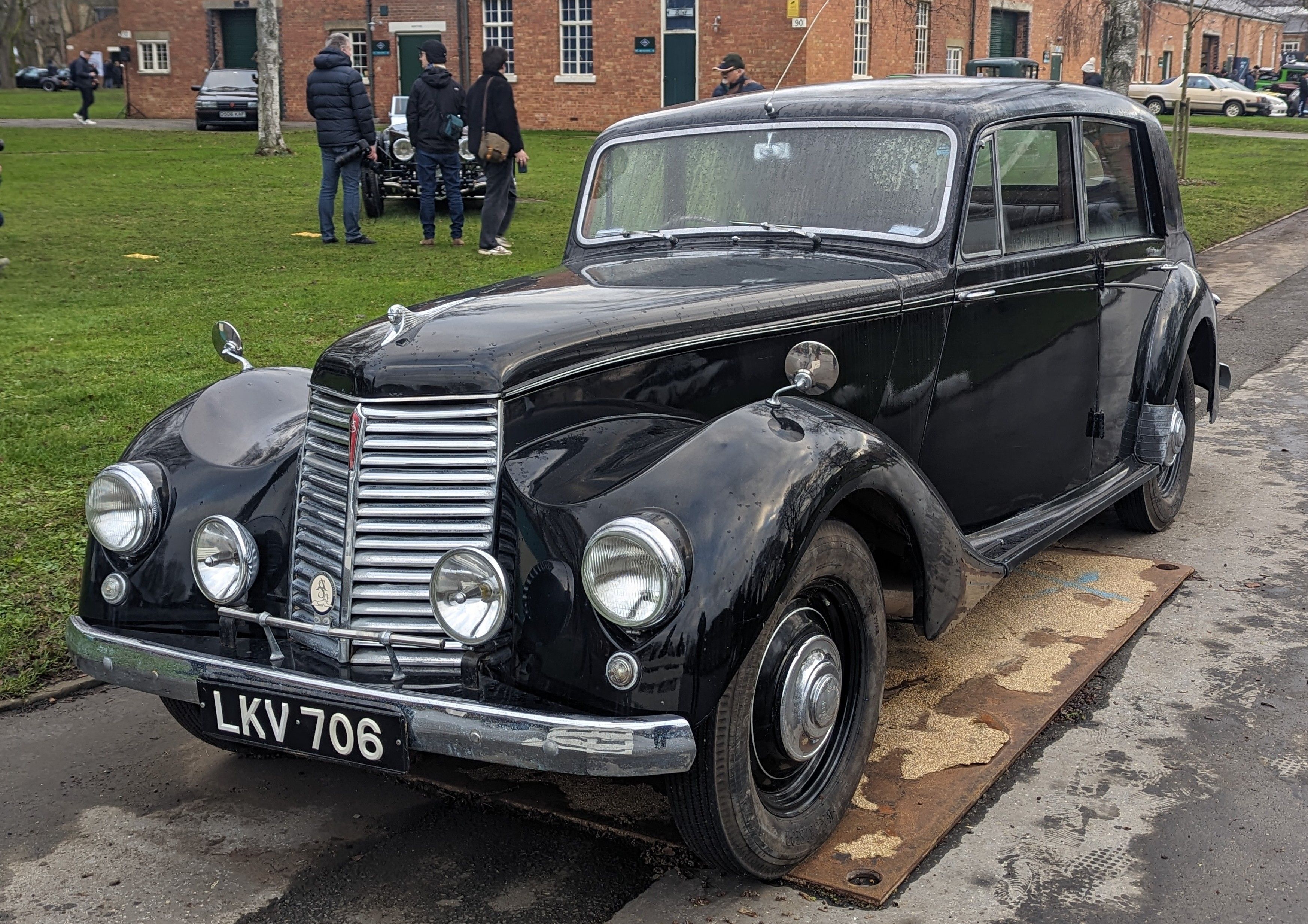 Black 1952 Armstrong Siddeley Lancaster four-door saloon, front three-quarter view