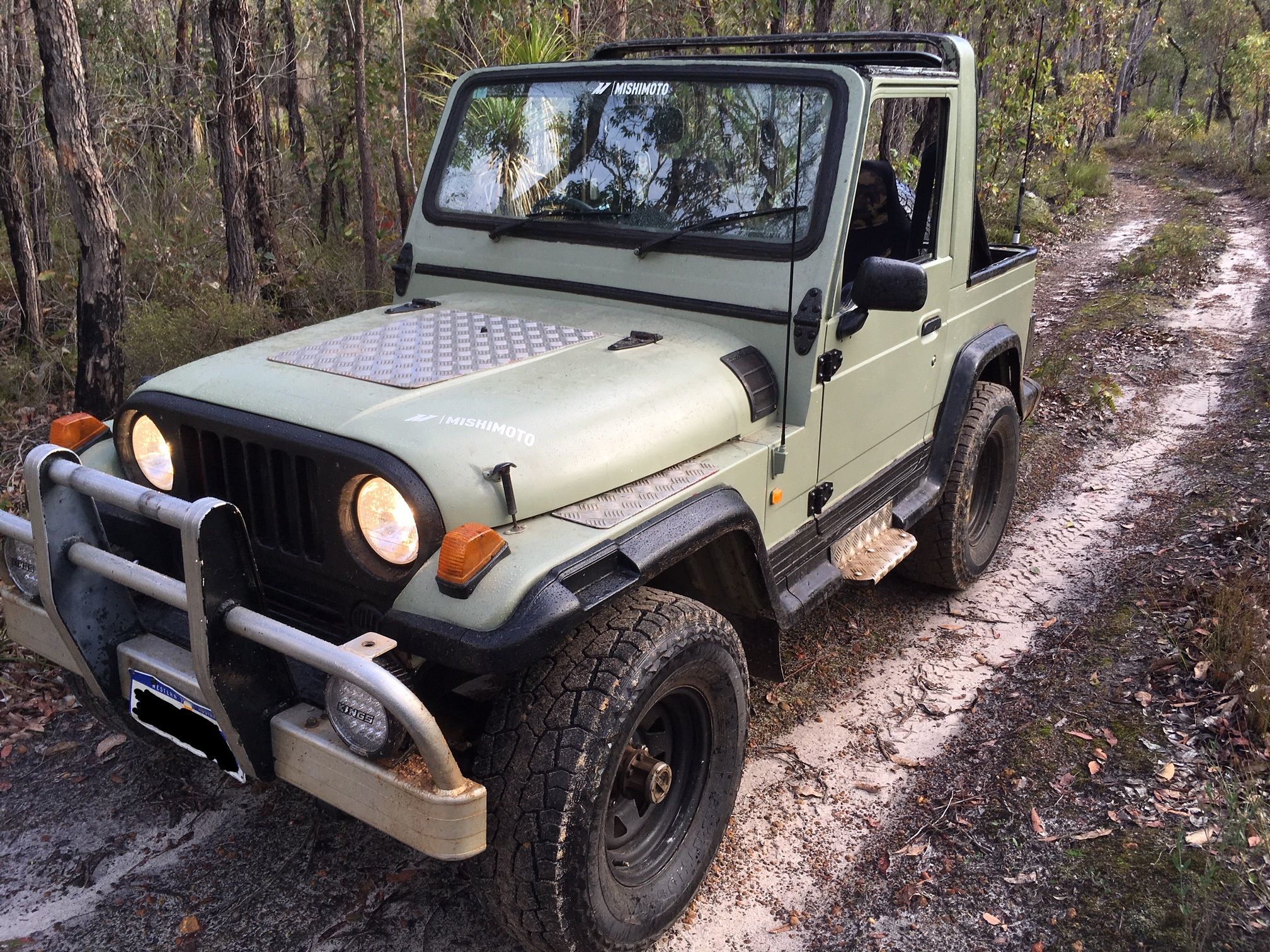 1993 Asia Rocsta compact 4x4, front three-quarter view