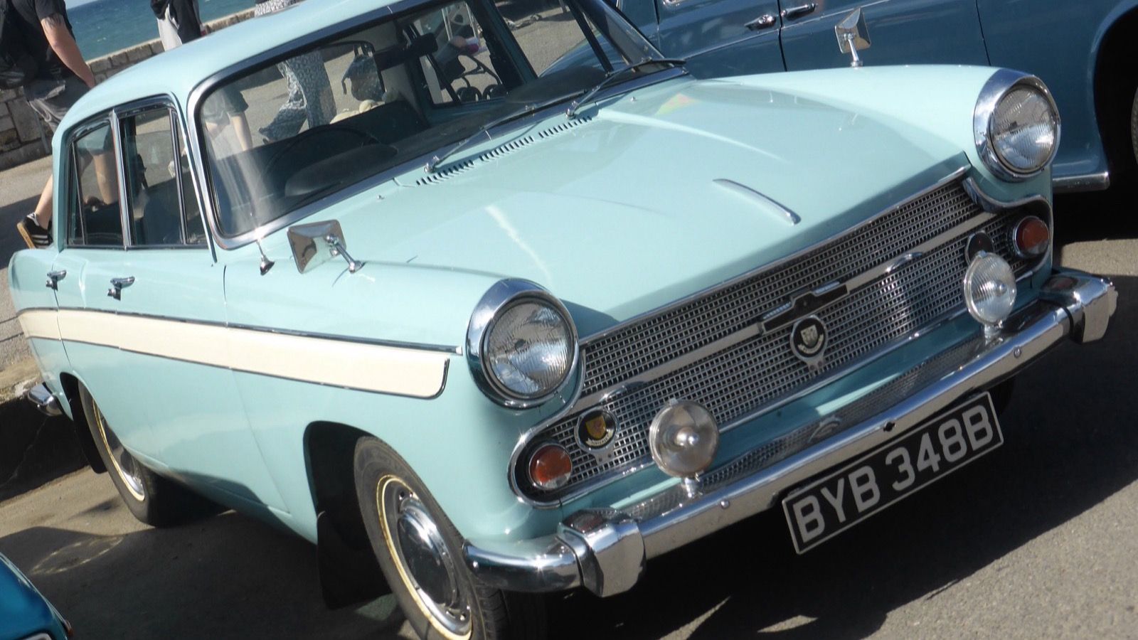 1964 Austin A60 Cambridge saloon, front three-quarter view