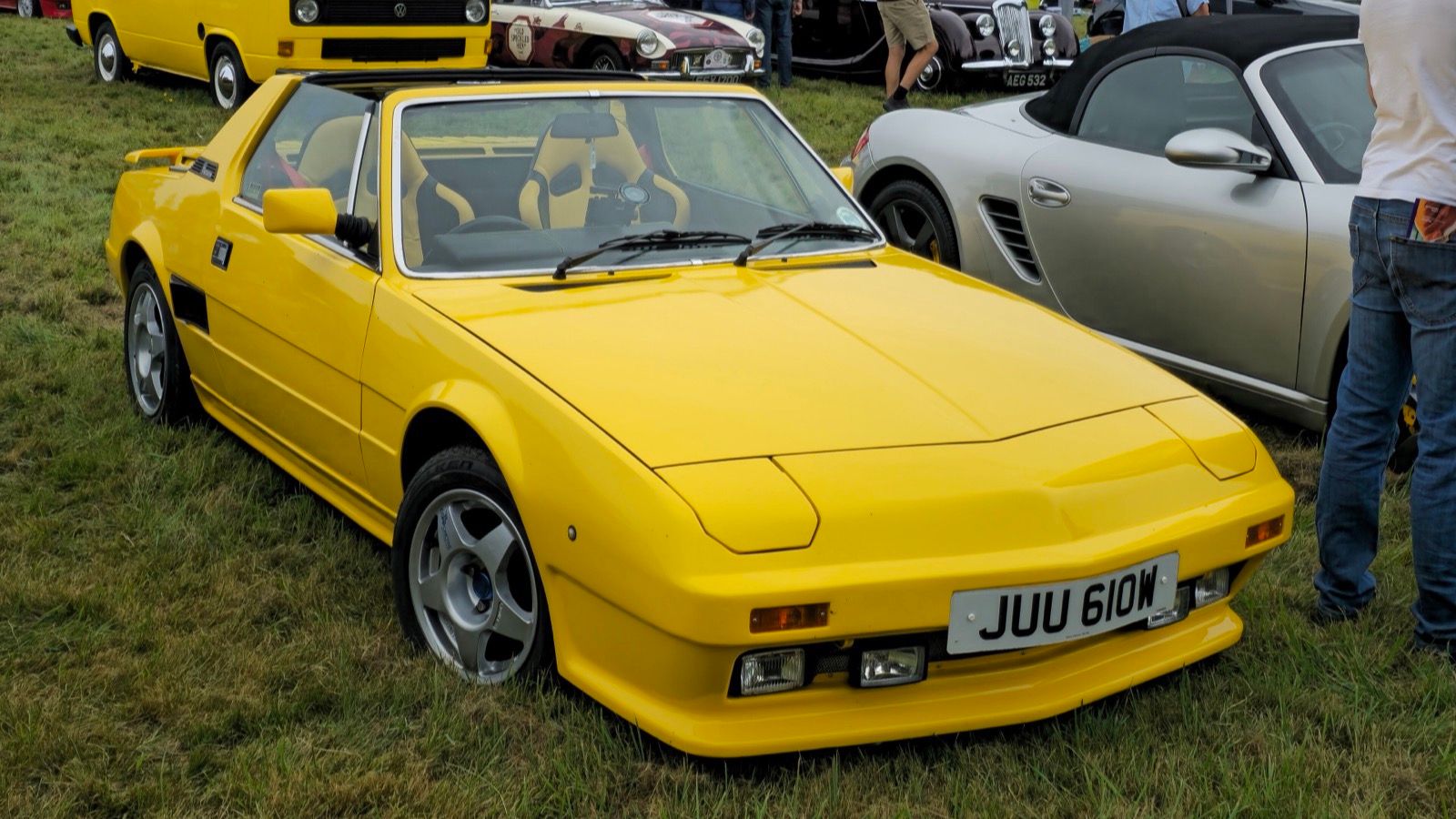 1981 Fiat X1/9 1500, front three-quarter view
