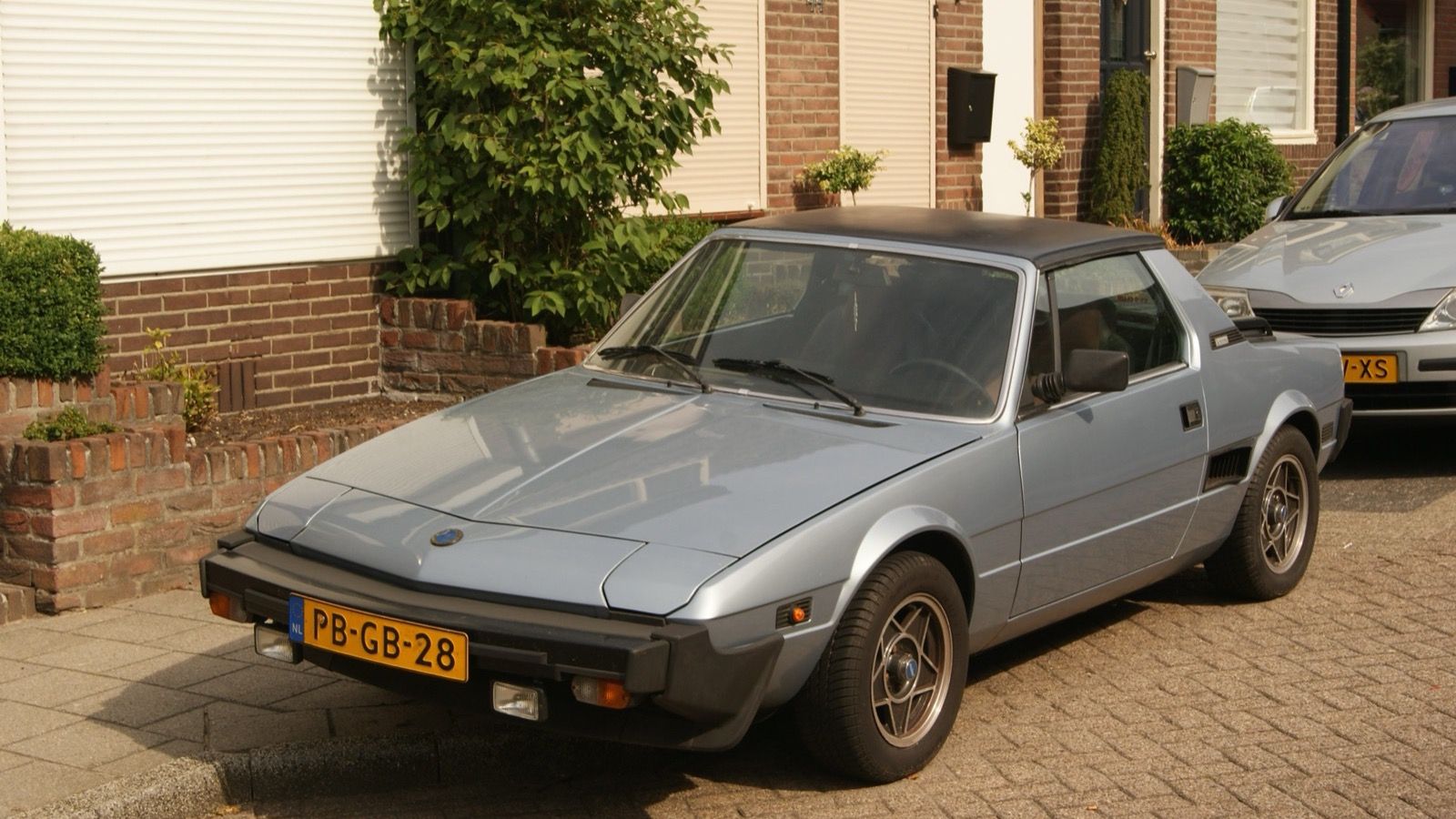 1989 Bertone X1/9, front three-quarter view