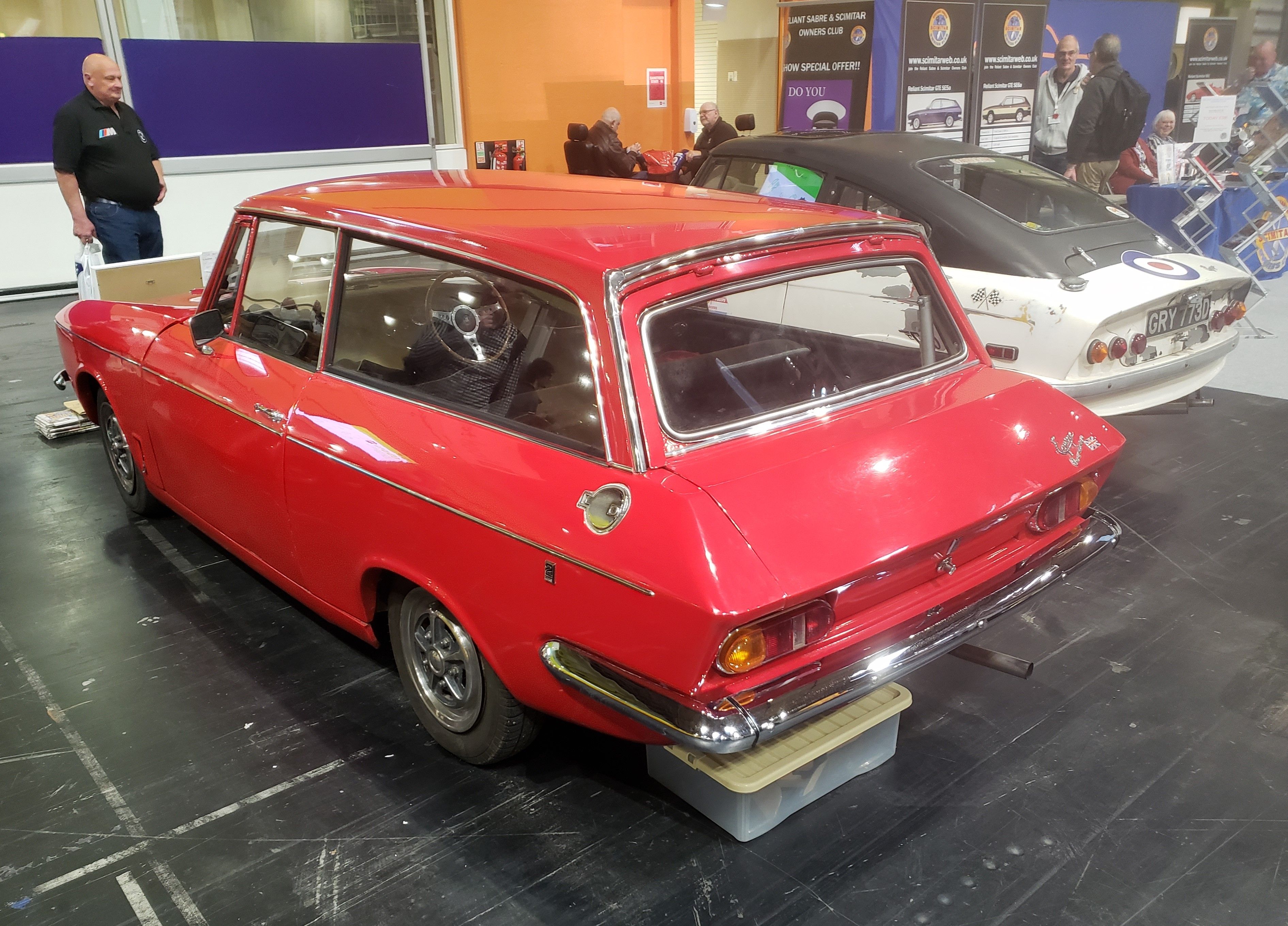 1970 Bond Equipe 2-Litre GT Estate, front three-quarter view