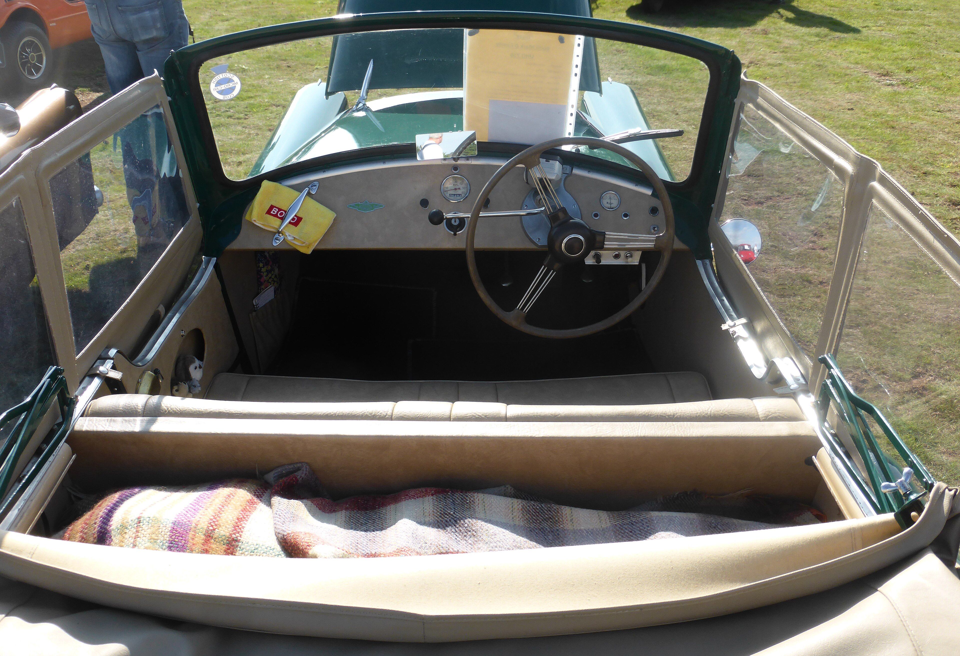 1958 Bond Minicar Mark D three-wheeler, front three-quarter view