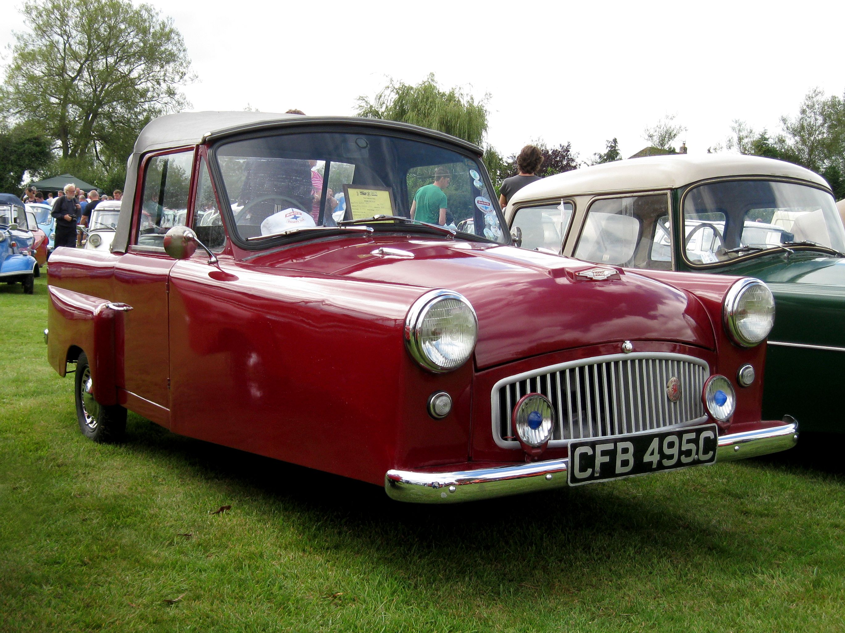 1964 Bond Minicar Mark G Tourer three-wheeler, front three-quarter view
