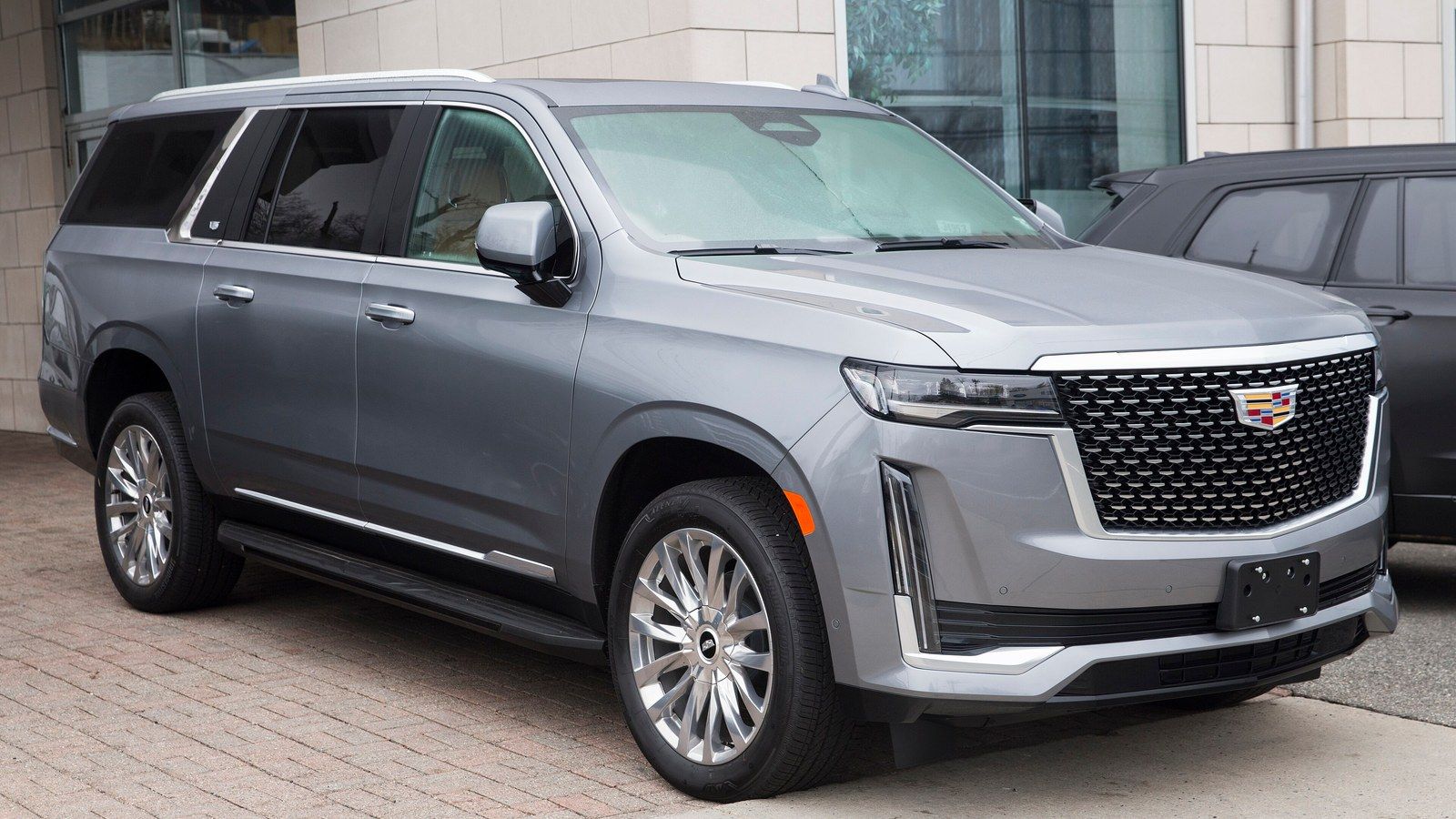2021 Cadillac Escalade ESV in Satin Steel Metallic, front three-quarter view