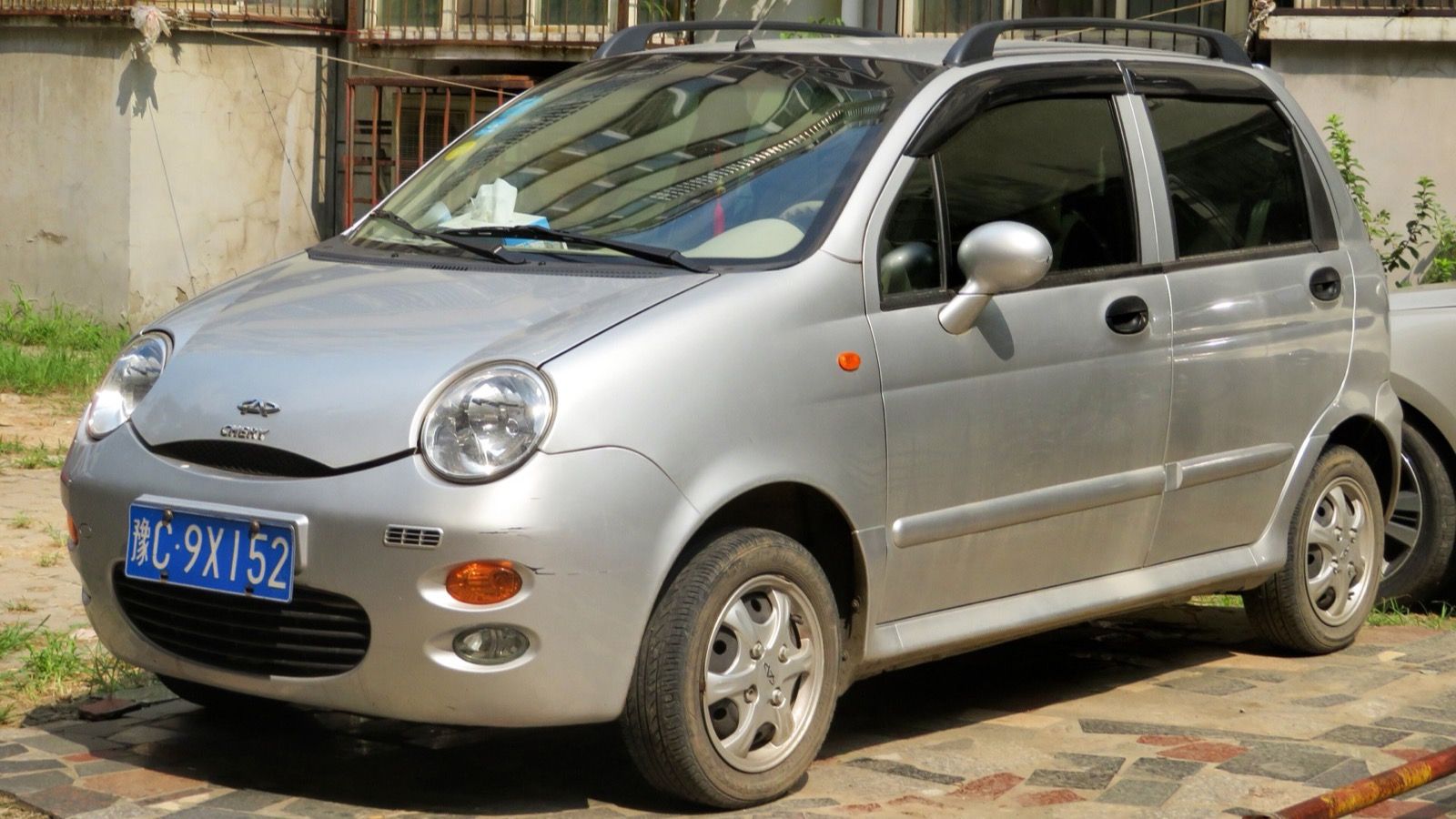 2008 Chery QQ3 hatchback, front three-quarter view
