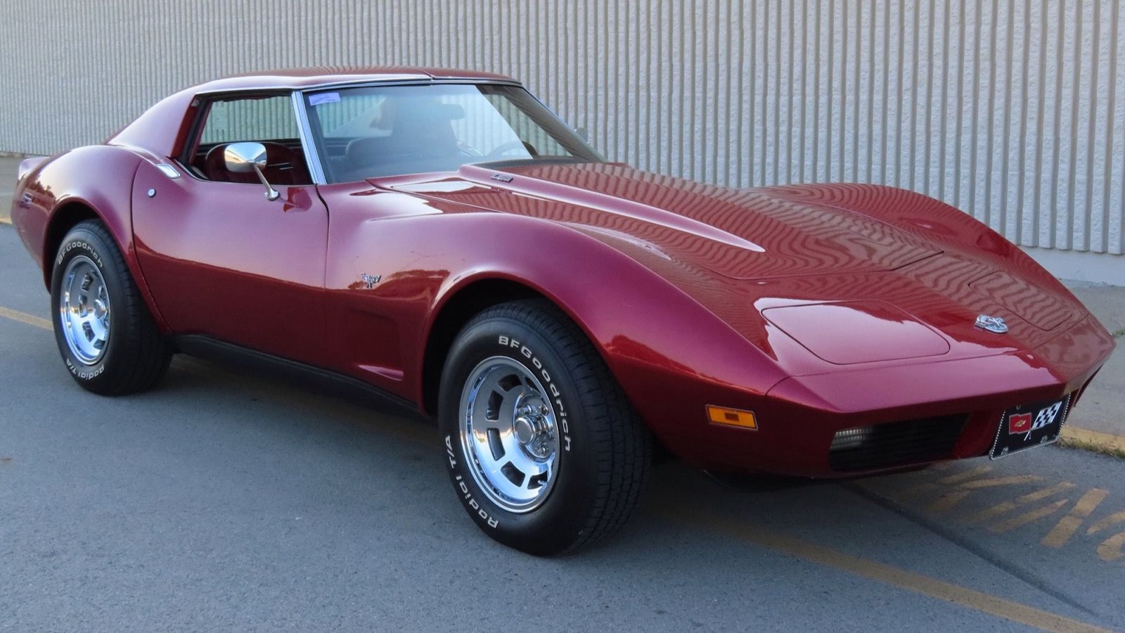1978 Chevrolet Corvette, C3 third generation — maroon fastback coupe, front three-quarter view