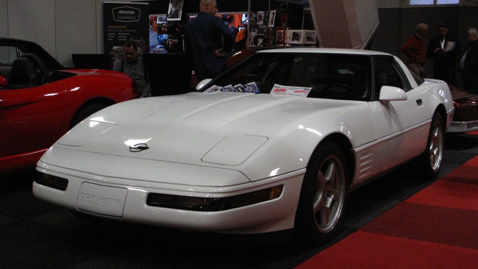 1992 Chevrolet Corvette, C4 fourth generation — white coupe, front three-quarter view