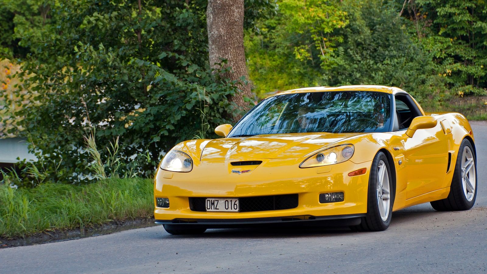 2006 Chevrolet Corvette — C6 Z06, front three-quarter view