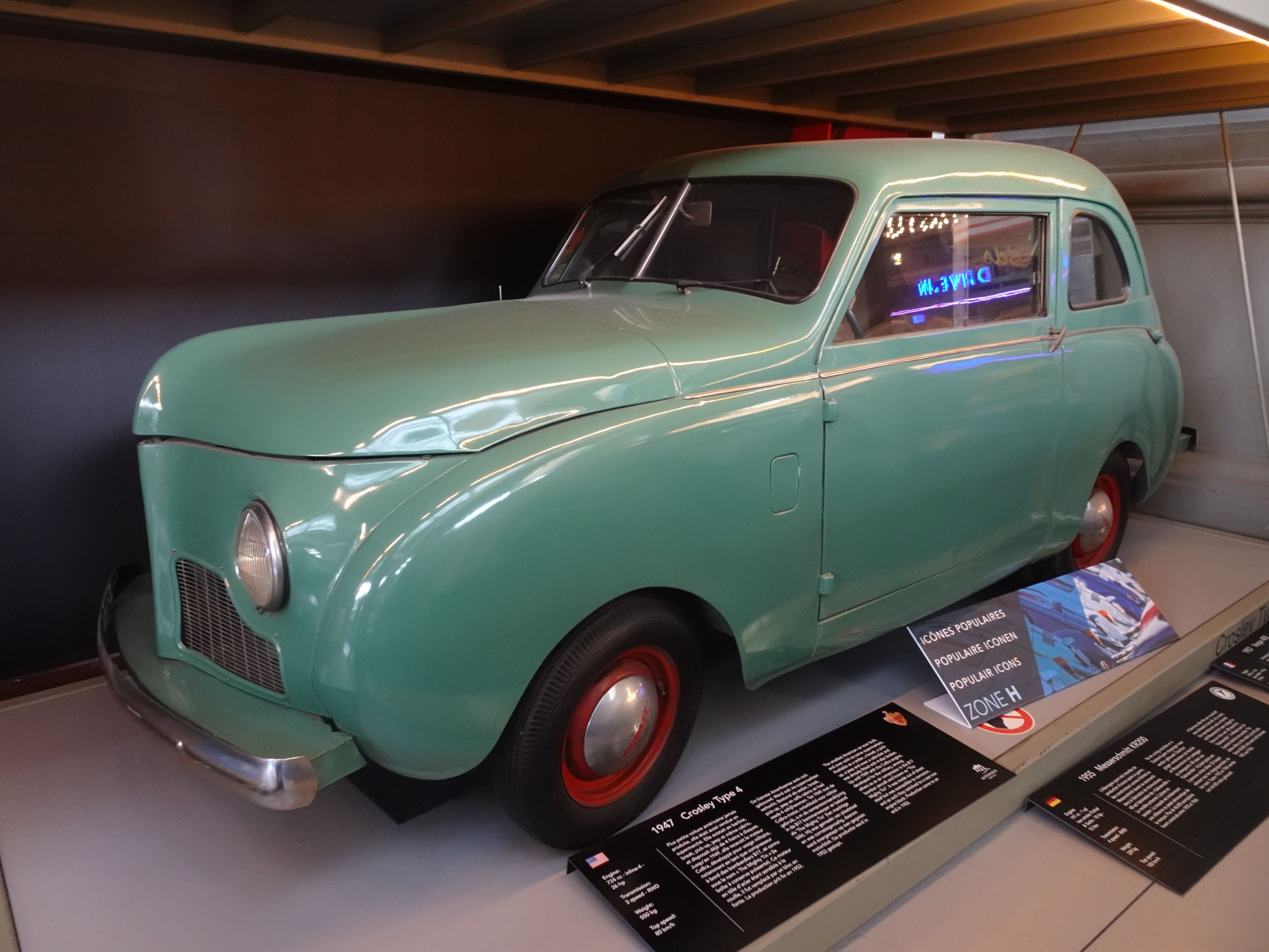 1947 Crosley CC Four two-door sedan, front three-quarter view