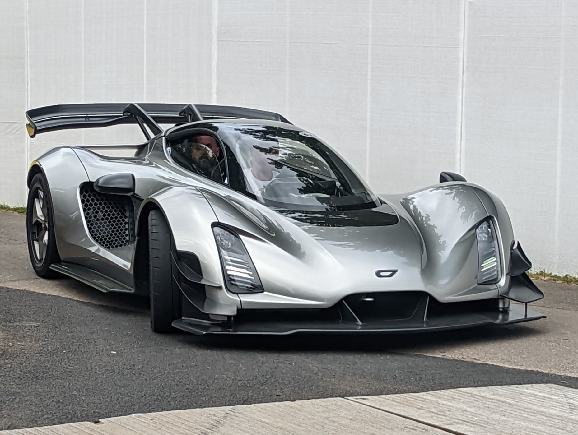 Silver Czinger 21C hypercar, front three-quarter view