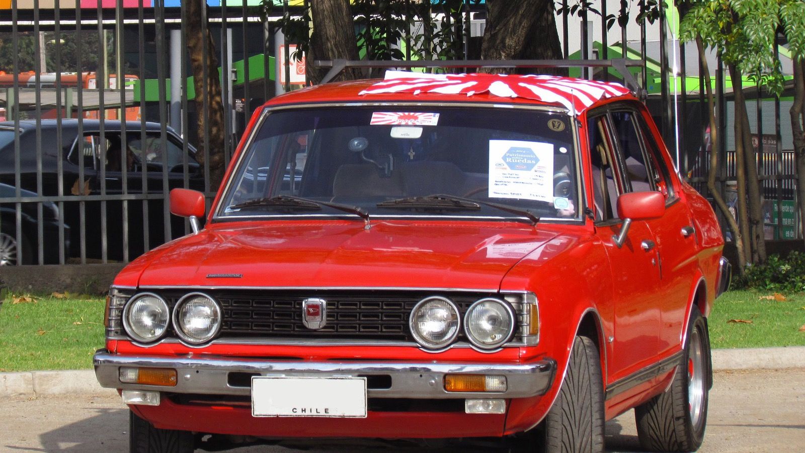 1980 Daihatsu Charmant 1600, front three-quarter view
