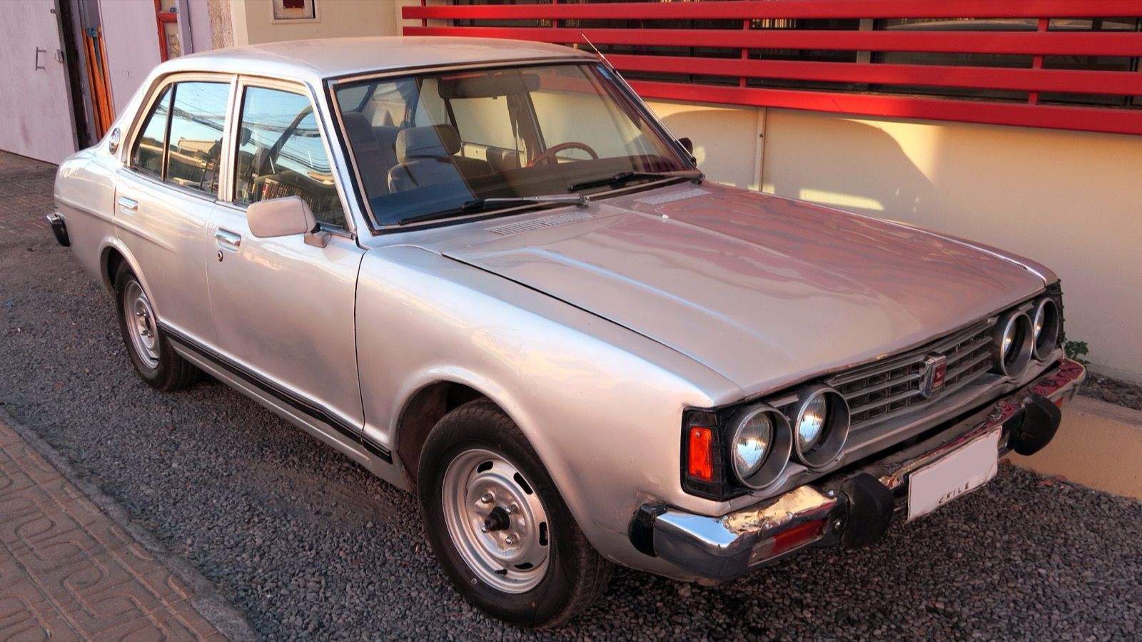 1981 Daihatsu Charmant 1600, front three-quarter view