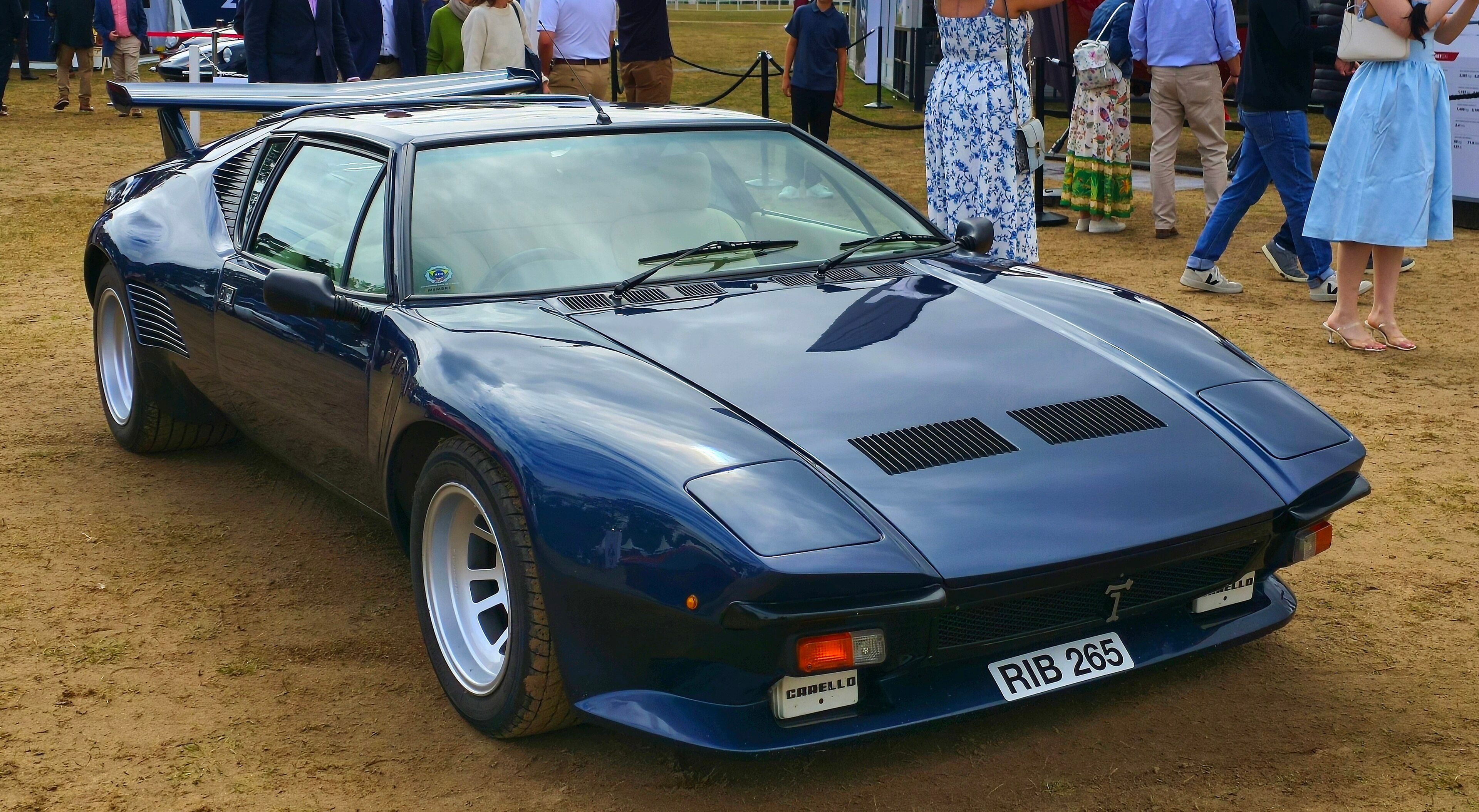 Dark blue 1987 De Tomaso Pantera GT5, front three-quarter view