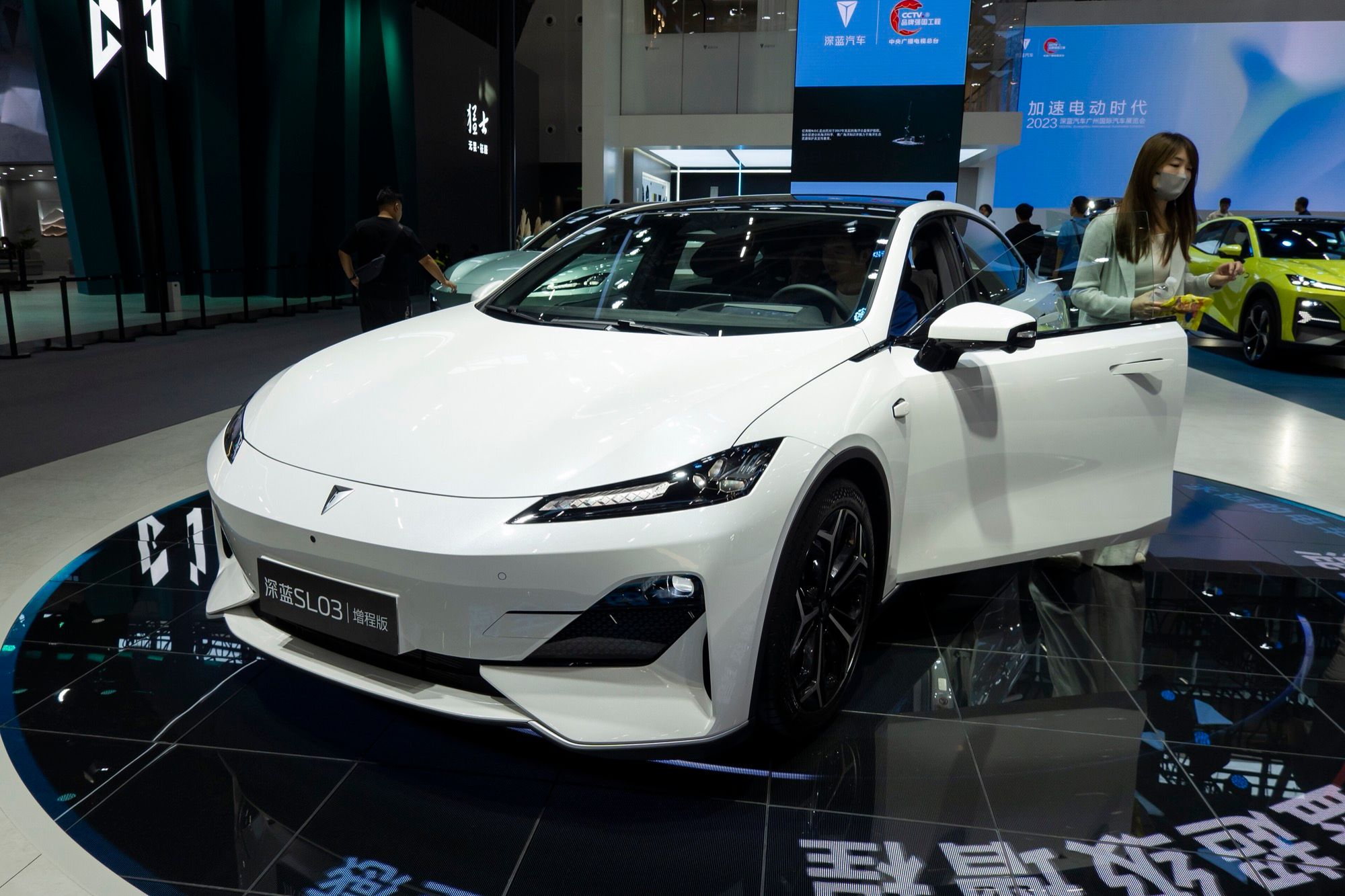 White 2023 Deepal SL03 EREV at Auto Guangzhou 2023