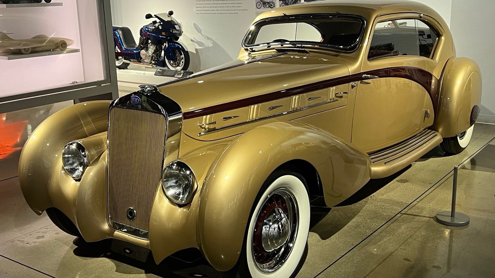 1937 Delage D8-120 Aerosport Coupe, front three-quarter view