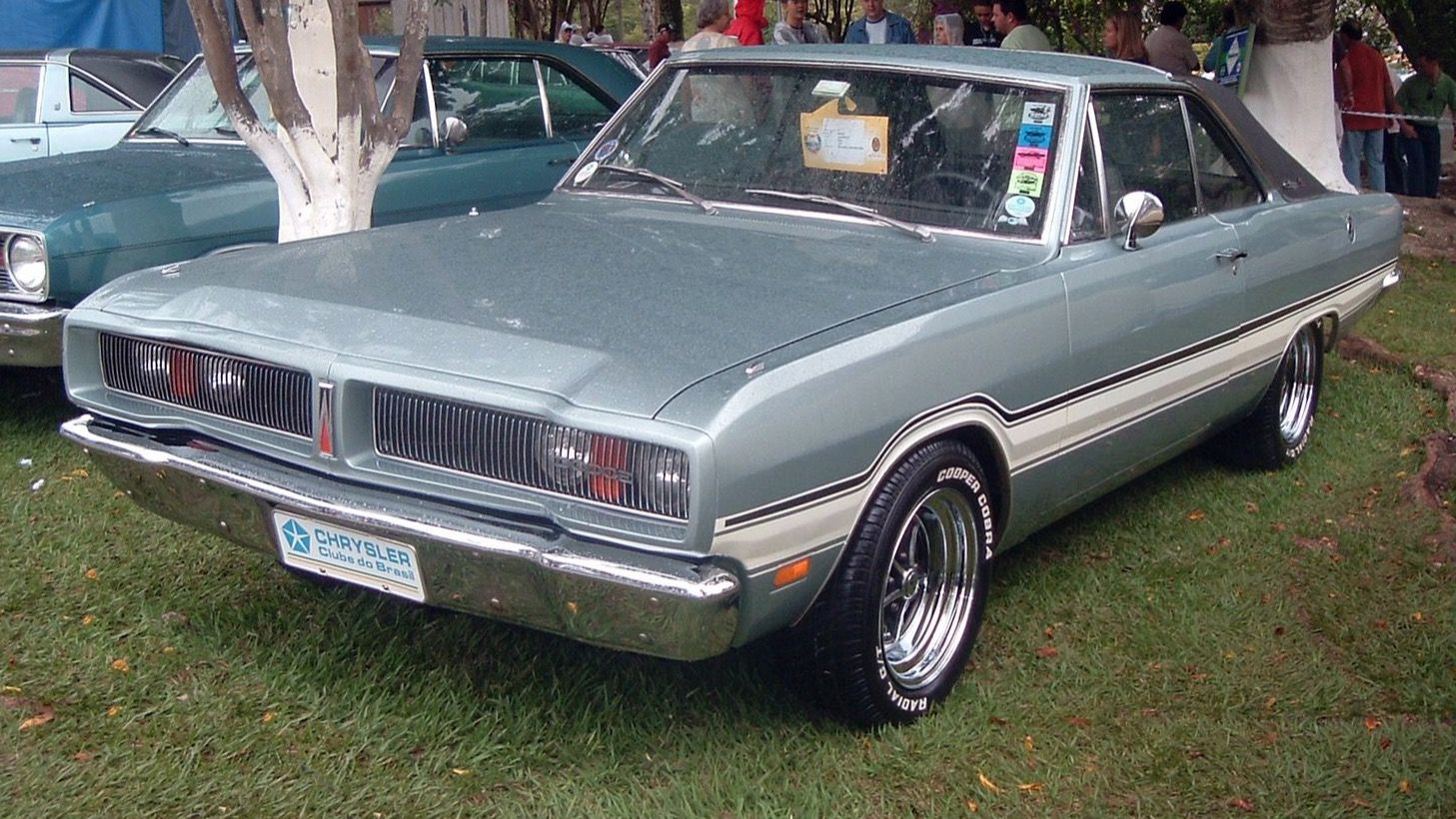 1978 Dodge Charger R/T — final-year personal-luxury B-body coupe, front three-quarter view