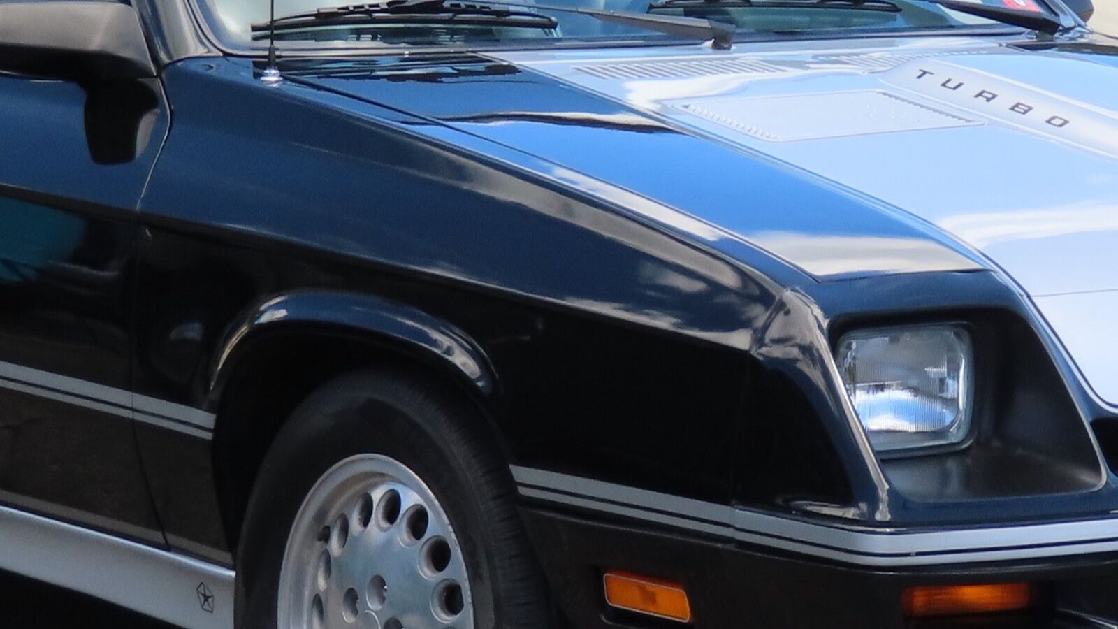 1986 Dodge Shelby Charger — L-body front-wheel-drive hatchback, front right view