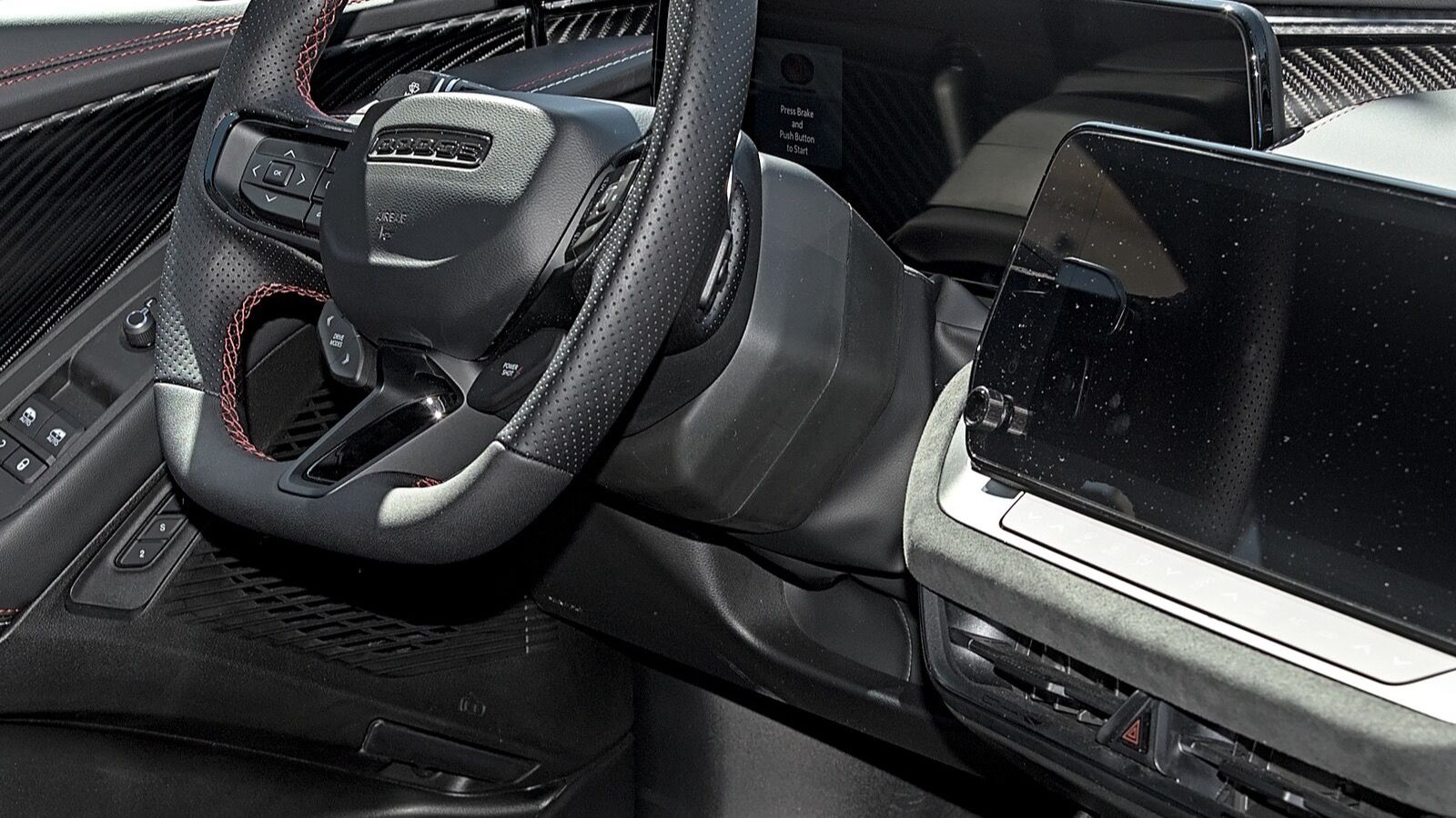 Eighth-generation Dodge Charger Daytona — LB platform, front three-quarter view
