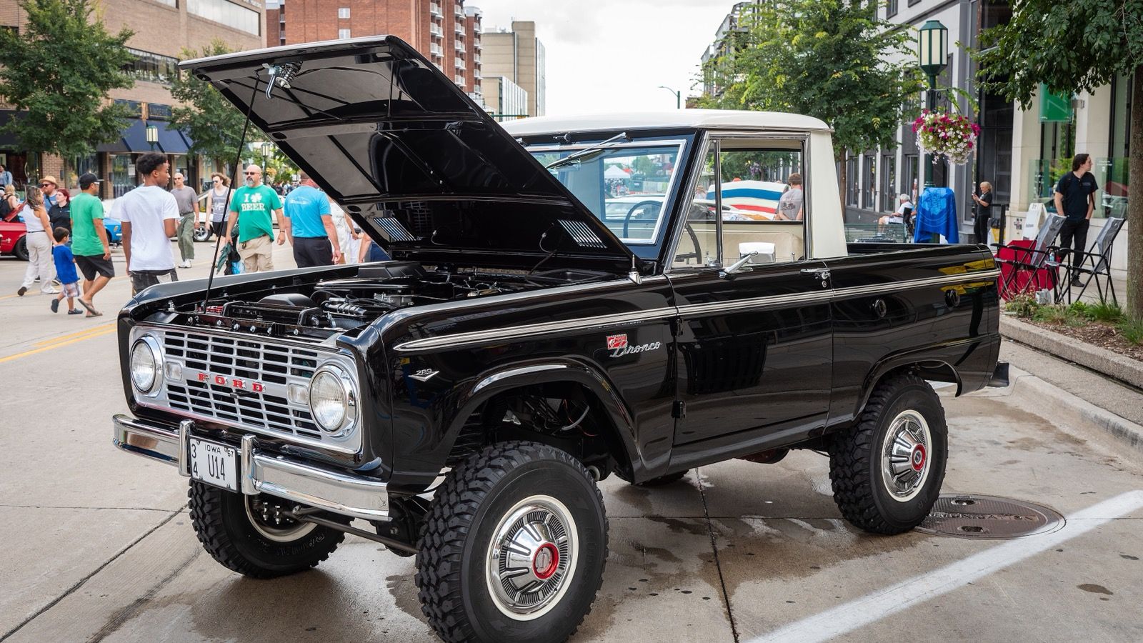 1967 Ford Bronco, first-generation compact 4x4 — front three-quarter view