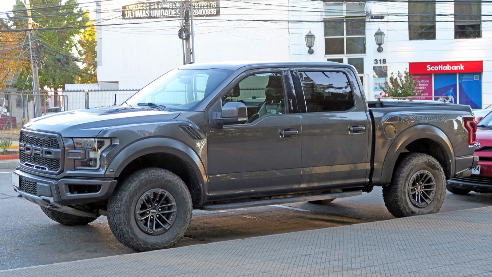 2020 Ford F-150 raptor pickup truck, front three-quarter view
