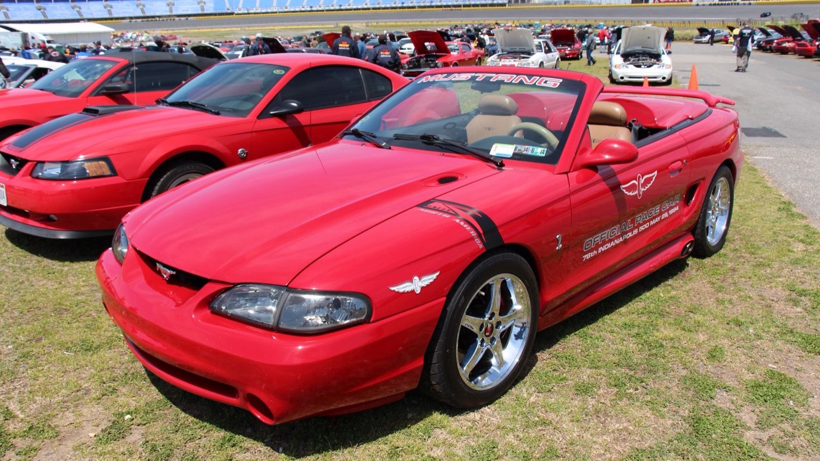 1994 Ford Mustang — exact-model-year Commons photograph
