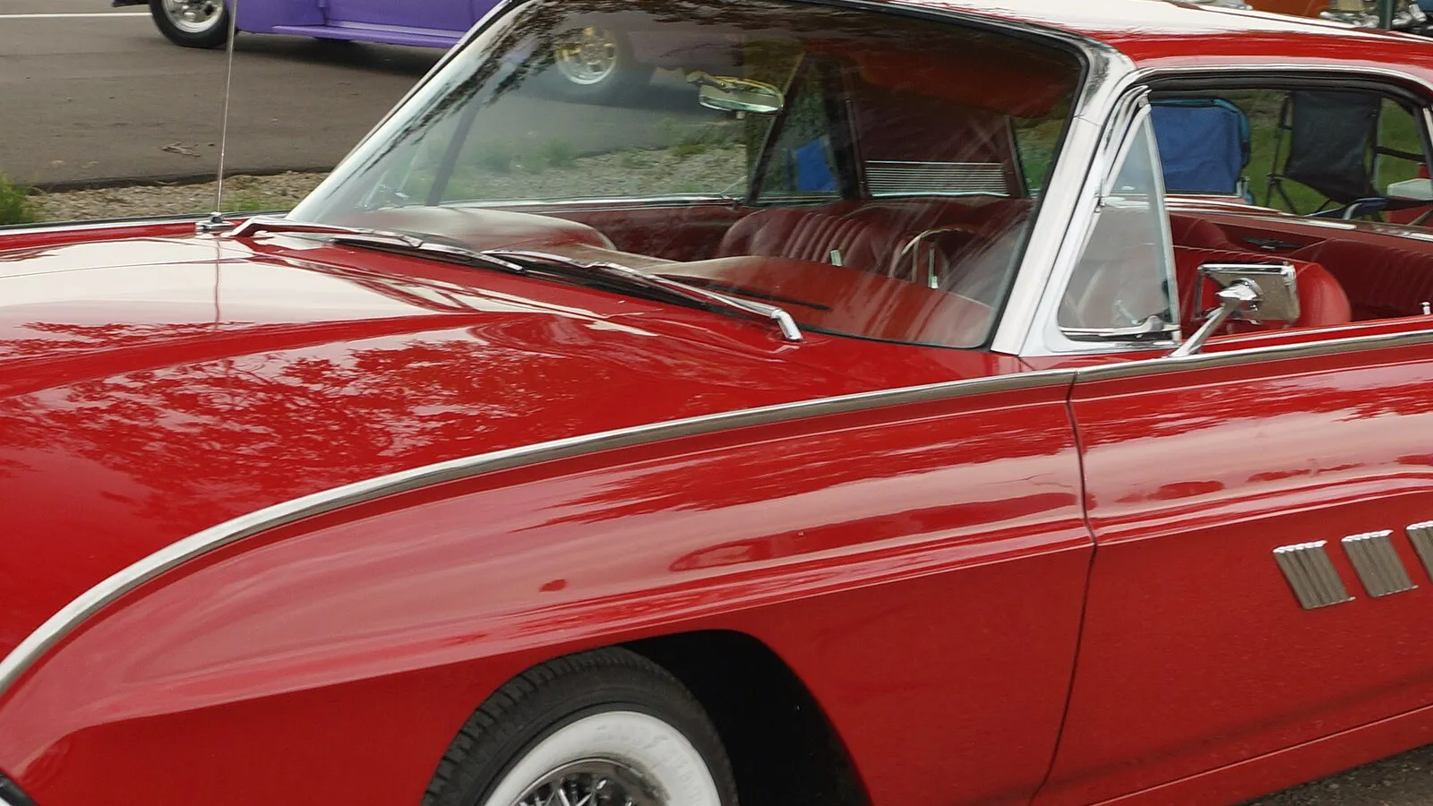 1963 Ford Thunderbird hardtop, front three-quarter view