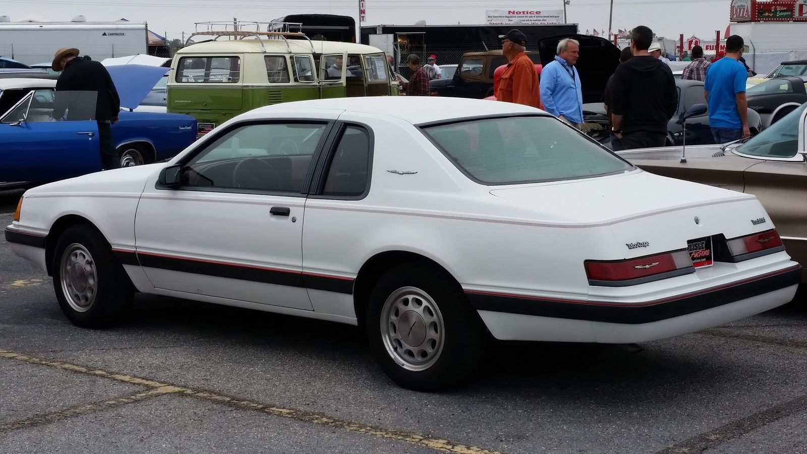 1986 Ford Thunderbird — exterior view
