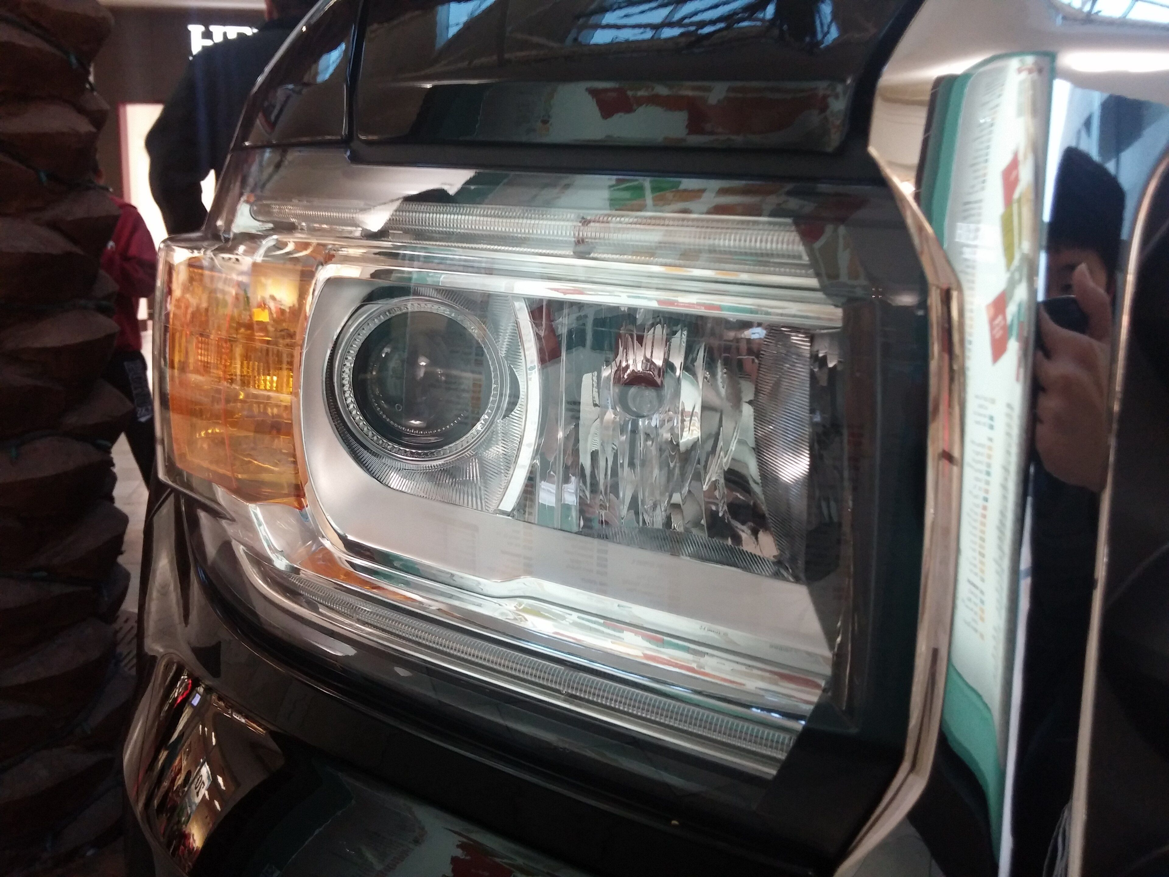 GMC Canyon second-generation pickup, front three-quarter view