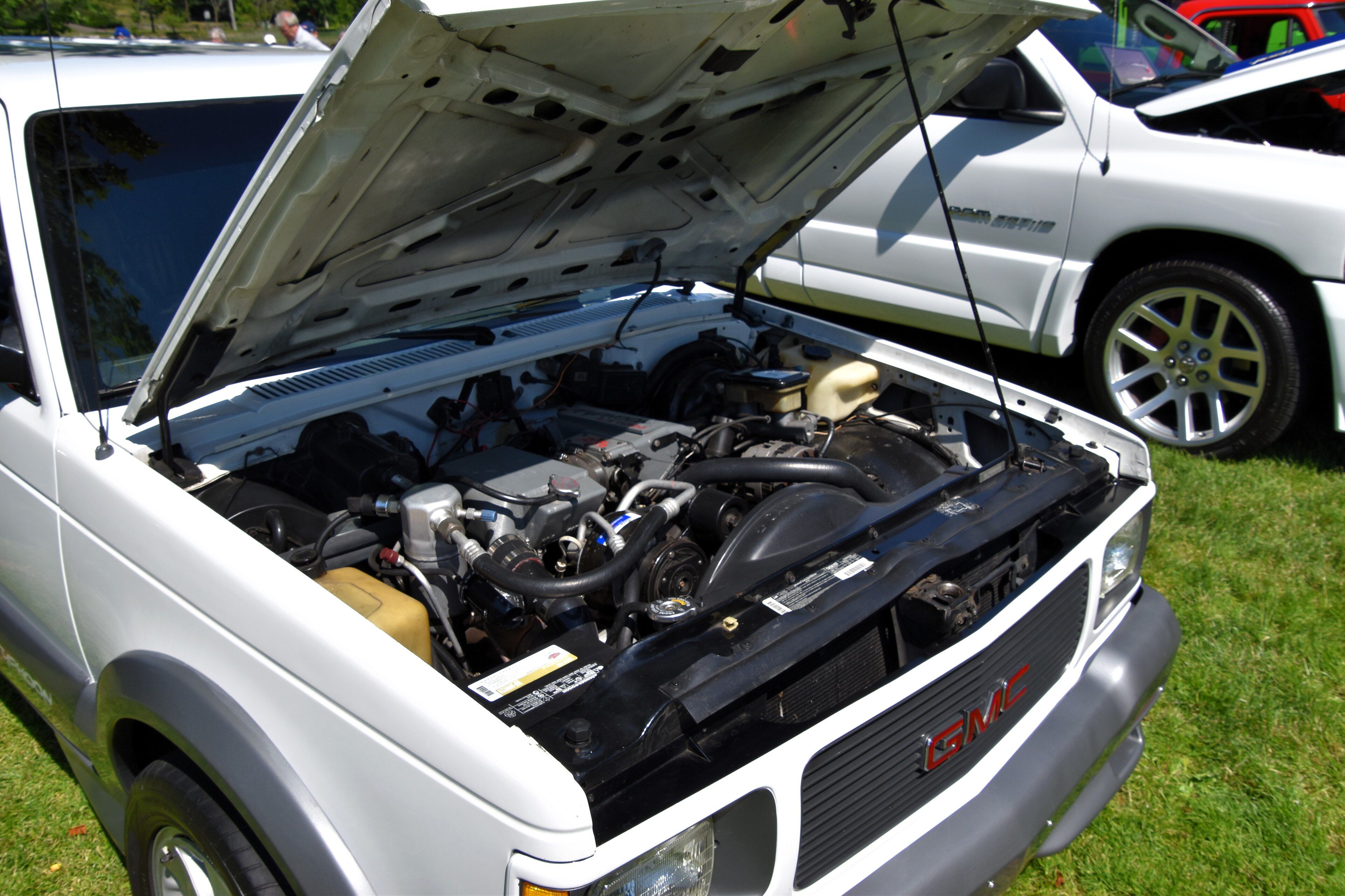 1992 GMC Typhoon performance SUV, front three-quarter view