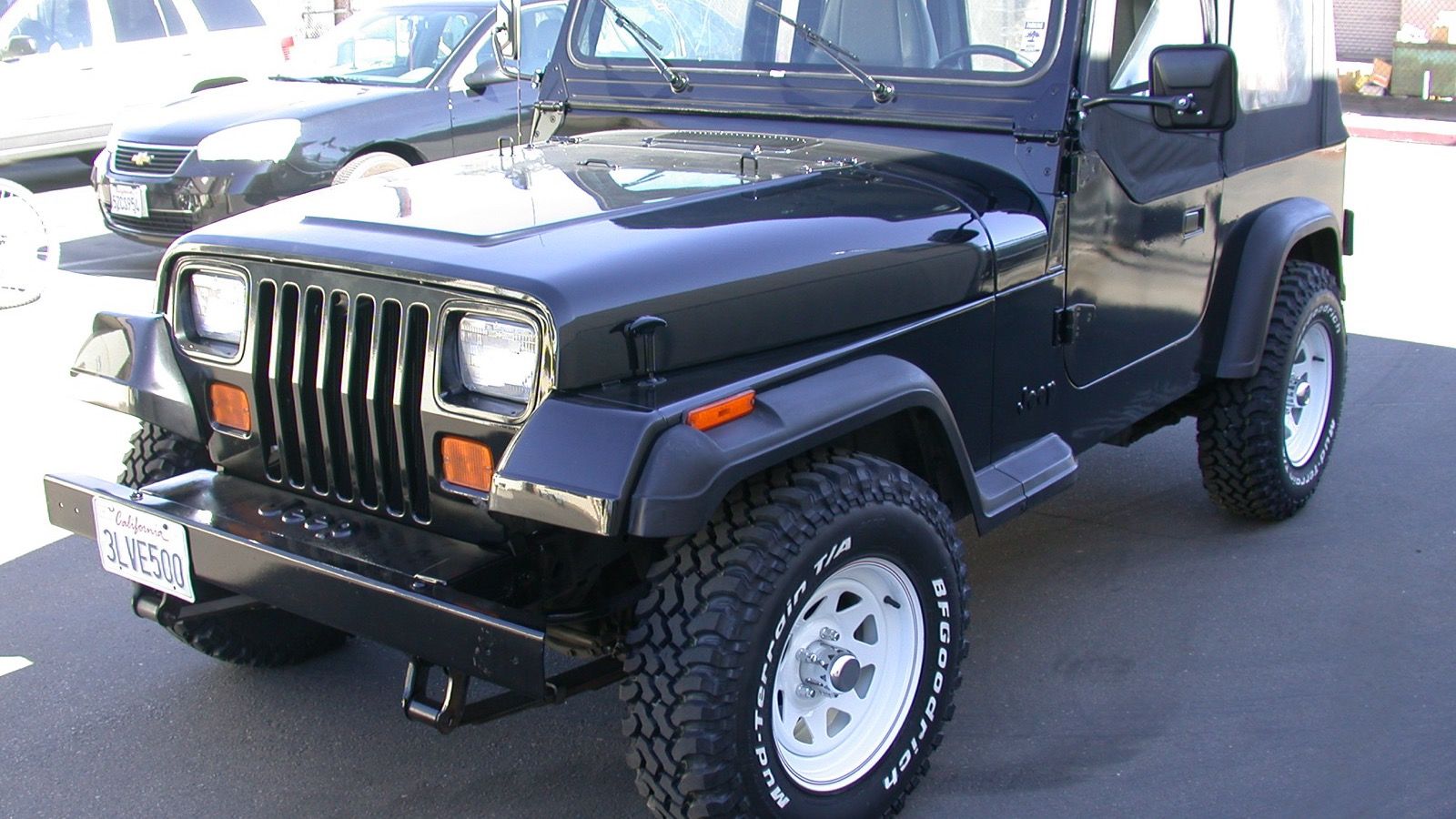 1995 Jeep Wrangler YJ, front three-quarter view