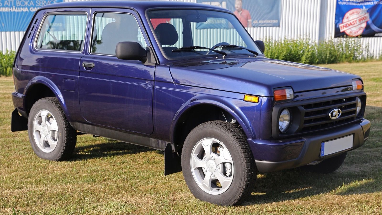 Blue 2016 Lada Niva Urban three-door off-roader, front three-quarter view