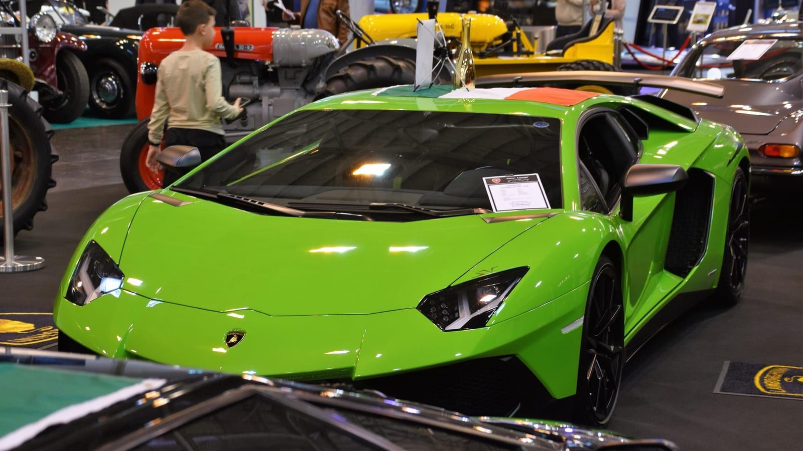 Green 2016 Lamborghini Aventador LP 750-4 SuperVeloce, front three-quarter view