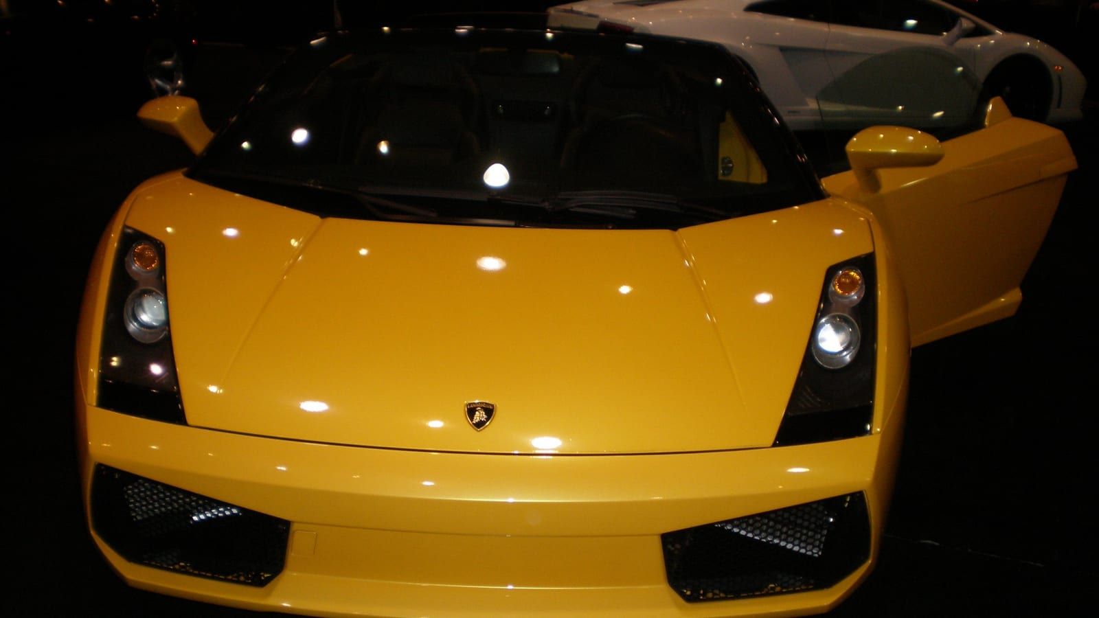 Yellow 2007 Lamborghini Gallardo Spyder, front three-quarter view