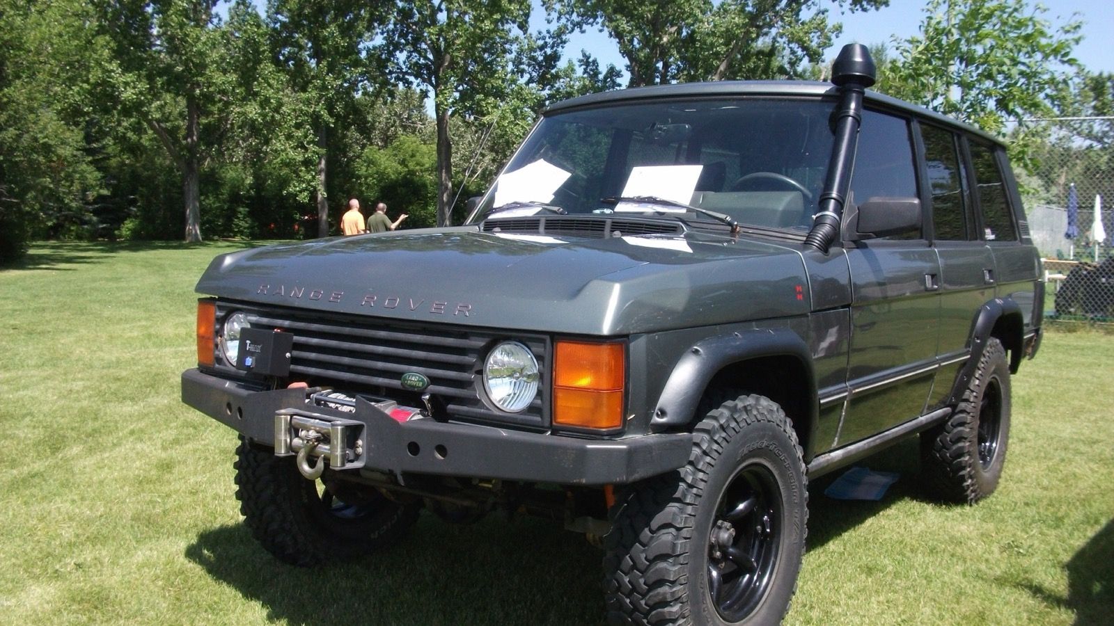 1990 Range Rover, side view