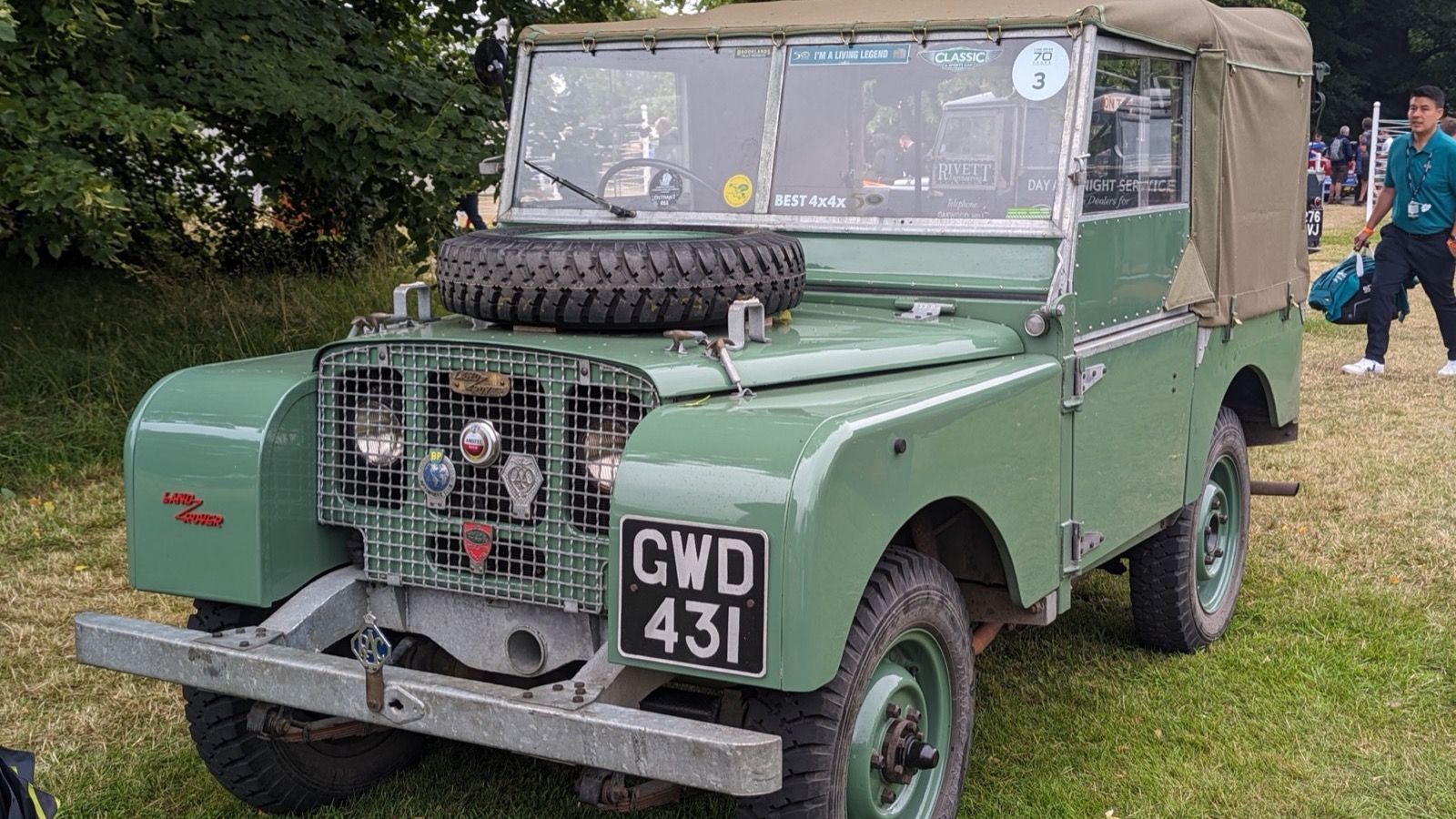 1948 Land Rover Series soft-top, side view