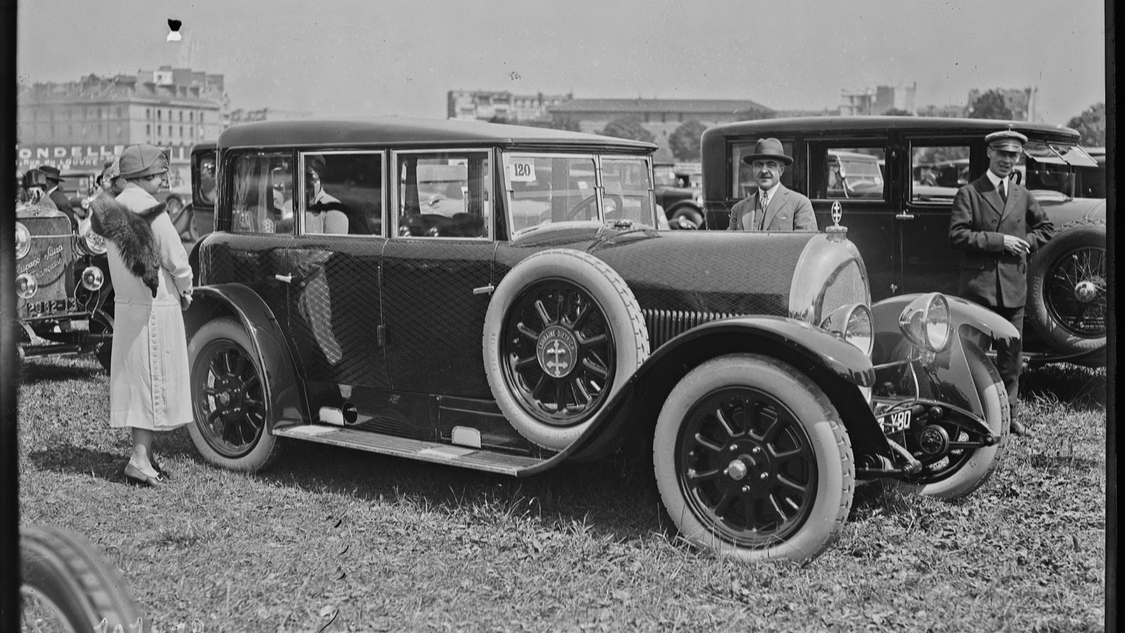 1925 Lorraine-Dietrich closed saloon with coachwork by Alin Liautard et Cie at the Parc des Princes concours d'elegance, front three-quarter view