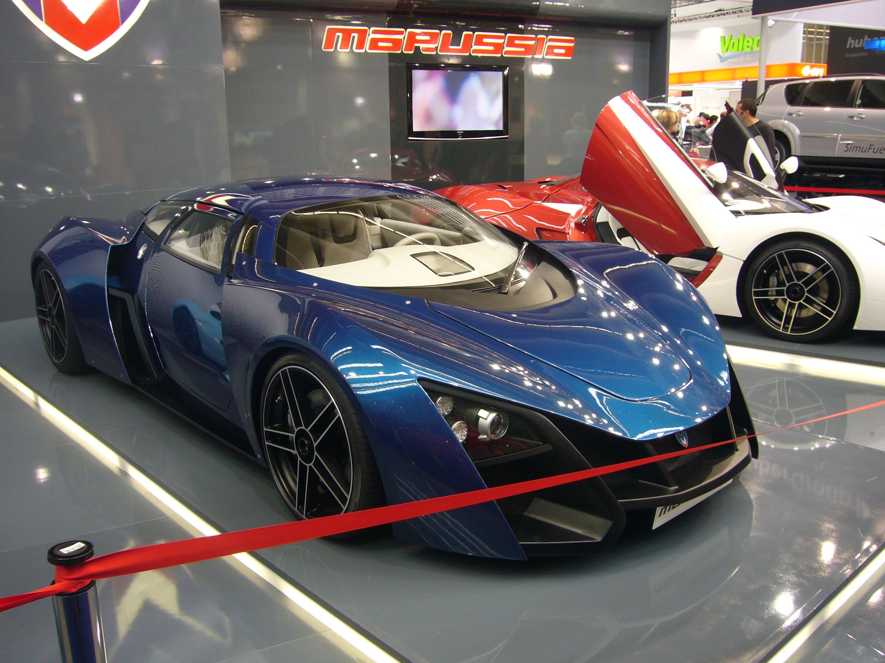 Marussia B2 coupé, front three-quarter view