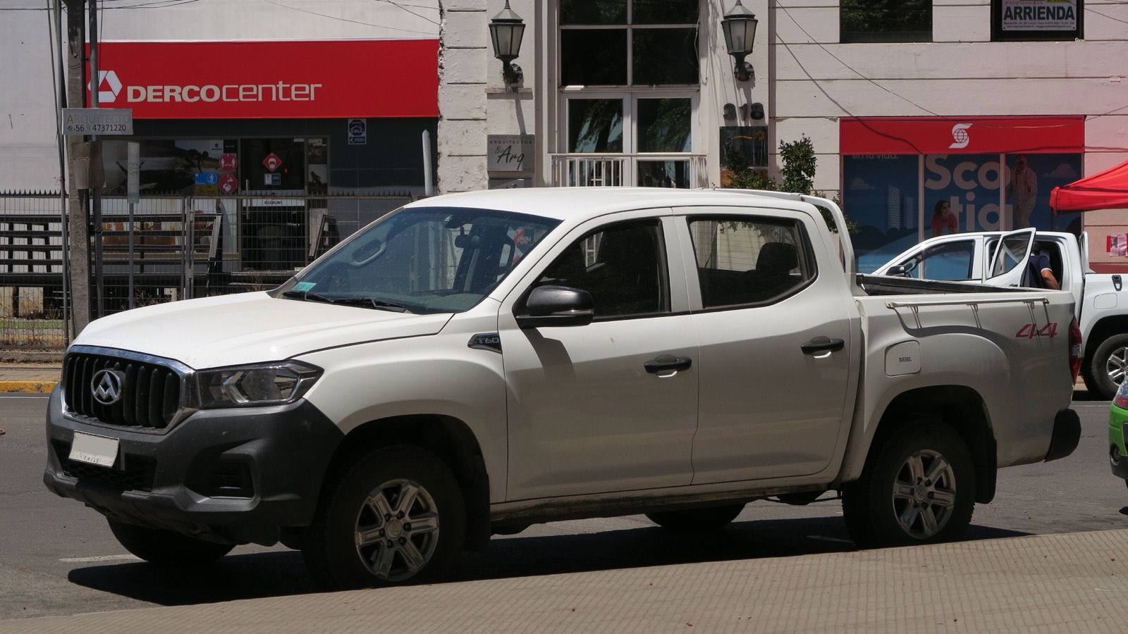 White Maxus T60 double-cab pickup, front three-quarter view