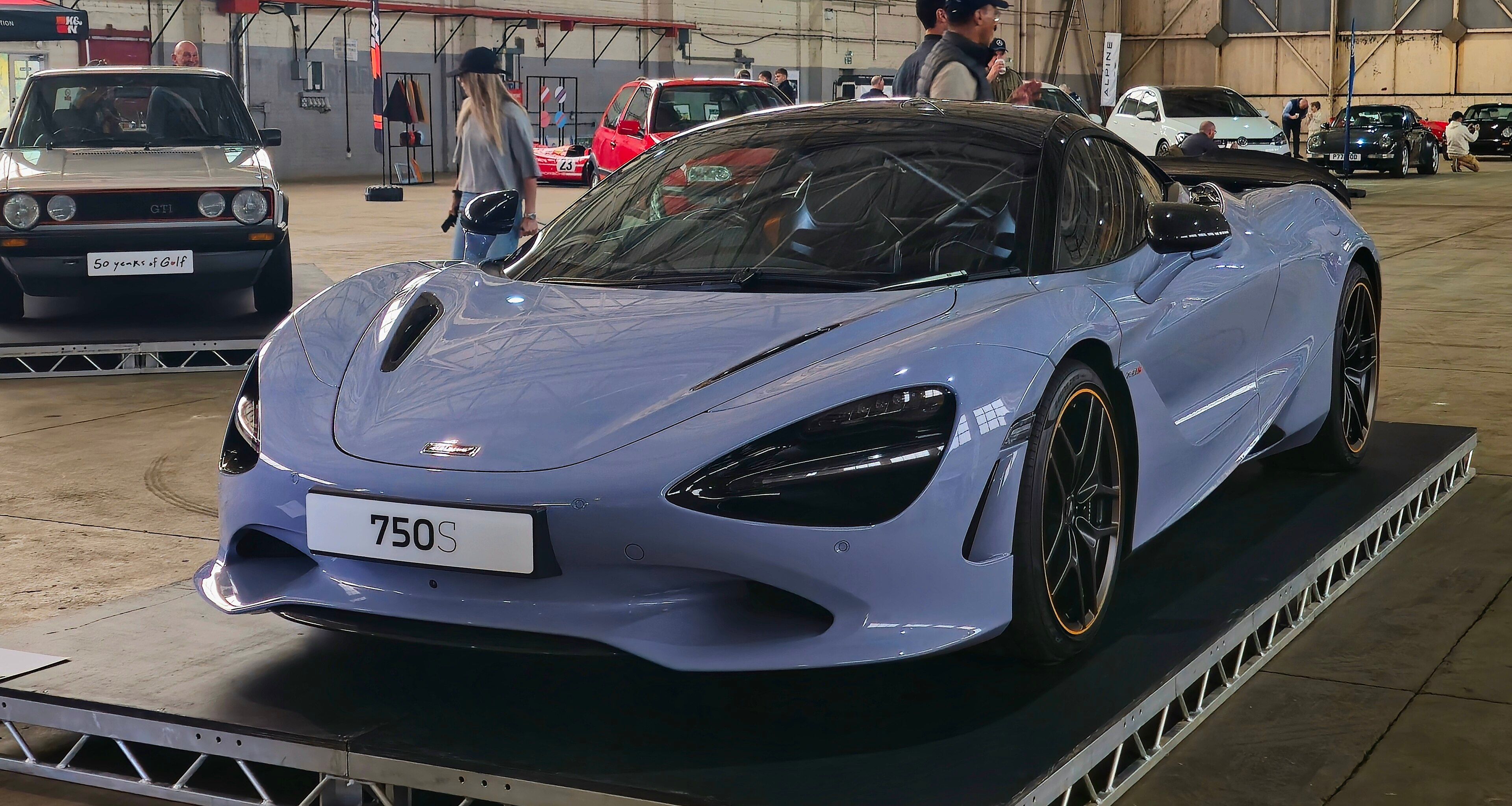 McLaren 750S, front three-quarter view