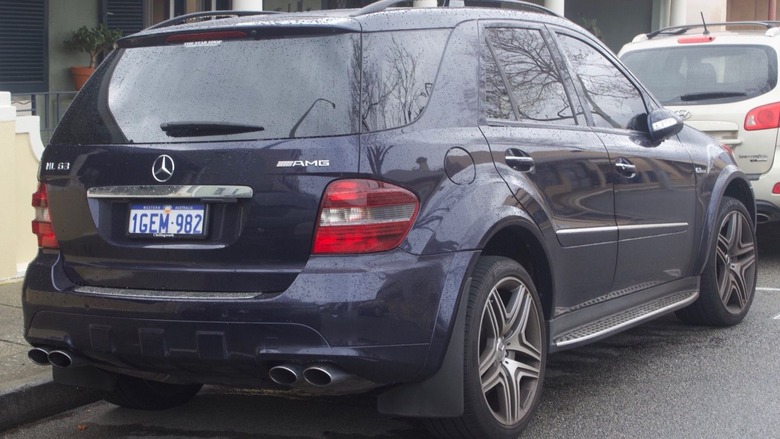 2006 Mercedes-Benz ML 63 AMG (W 164) wagon, exterior view
