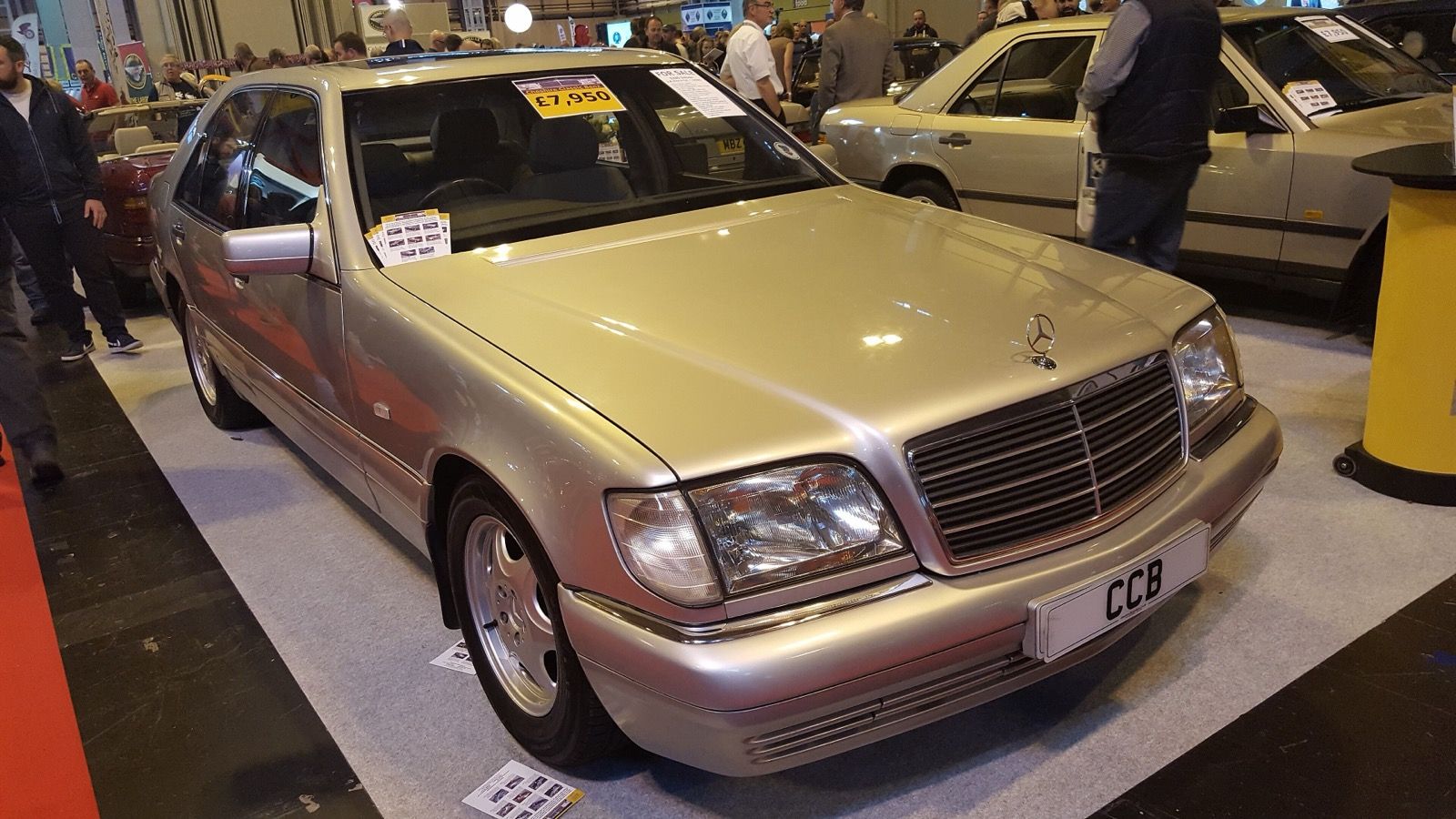 1998 Mercedes-Benz S-Class (W140) — sedan, front three-quarter view